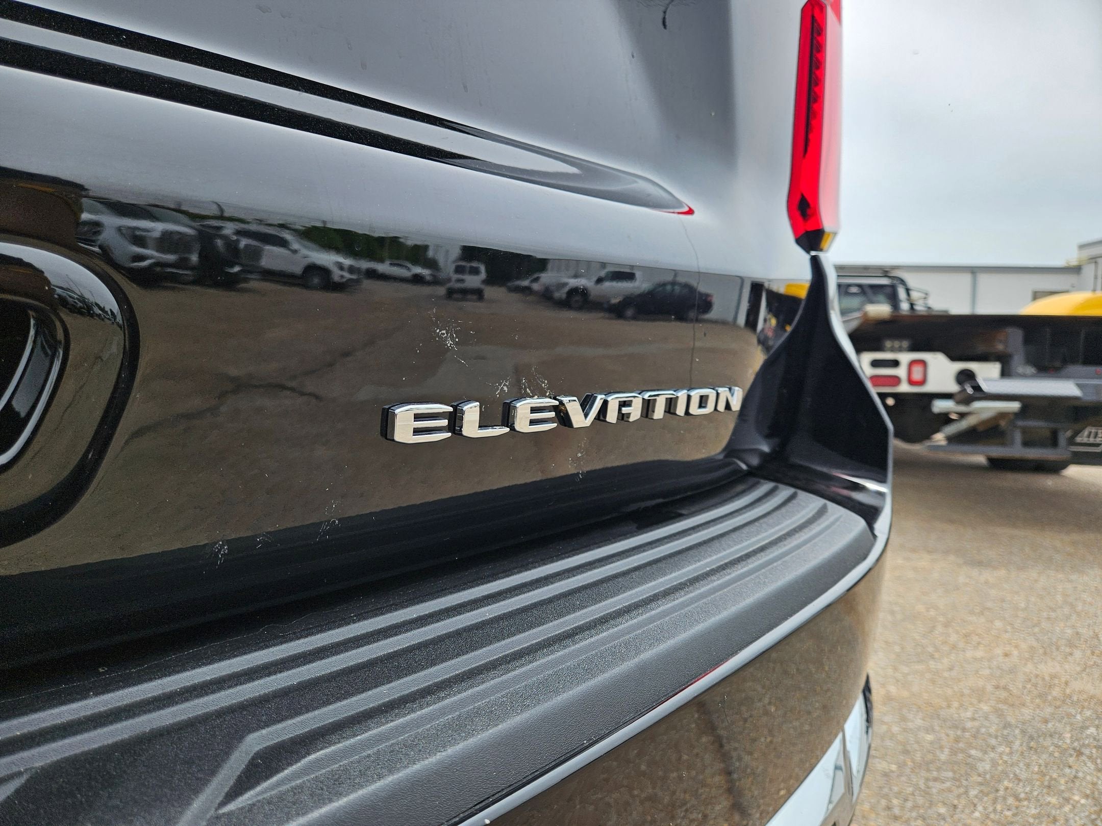 2026 GMC Yukon Elevation