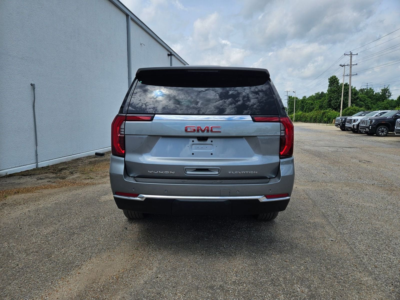 2026 GMC Yukon Elevation