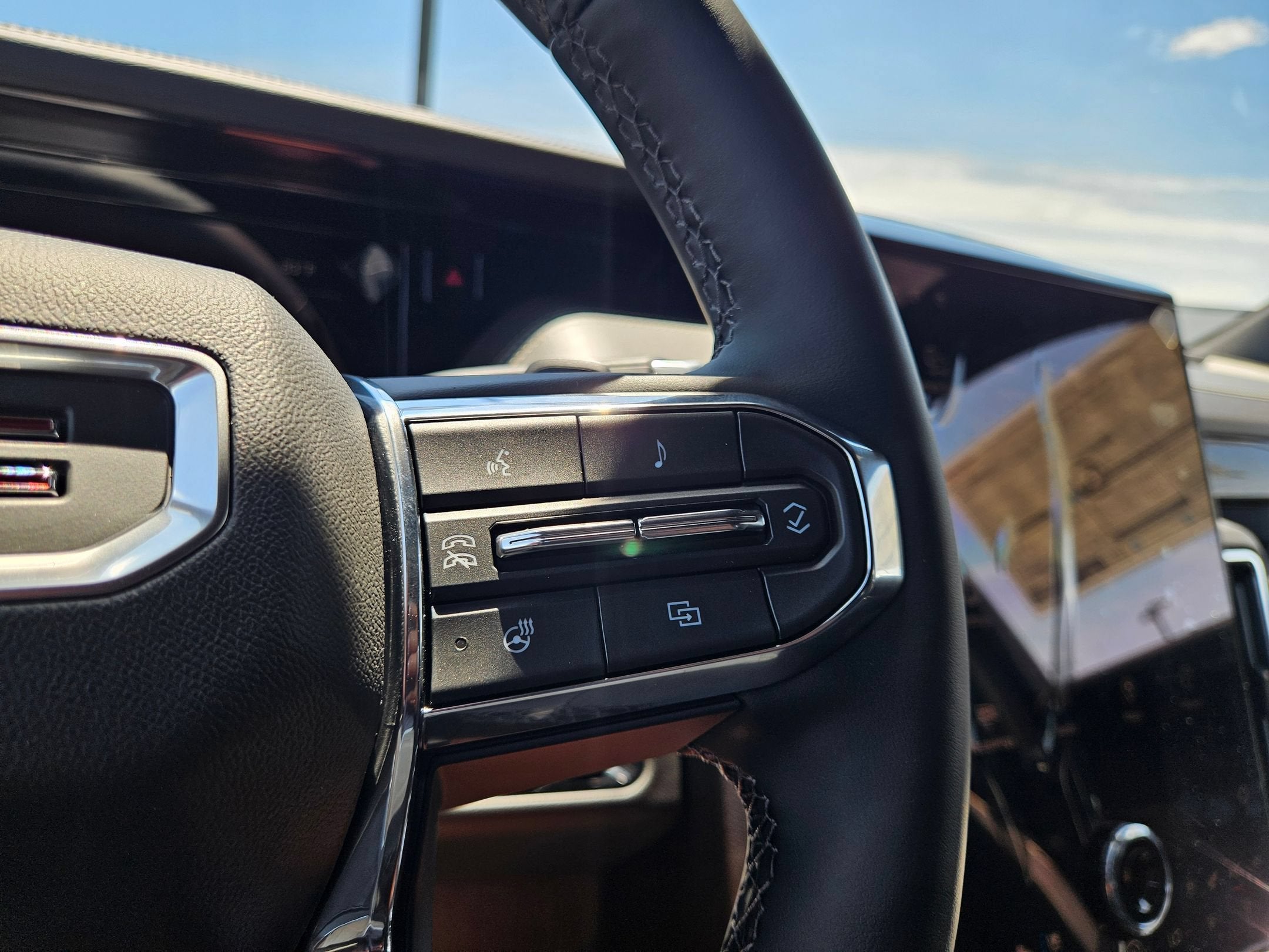 2026 GMC Yukon Elevation - Photo 13