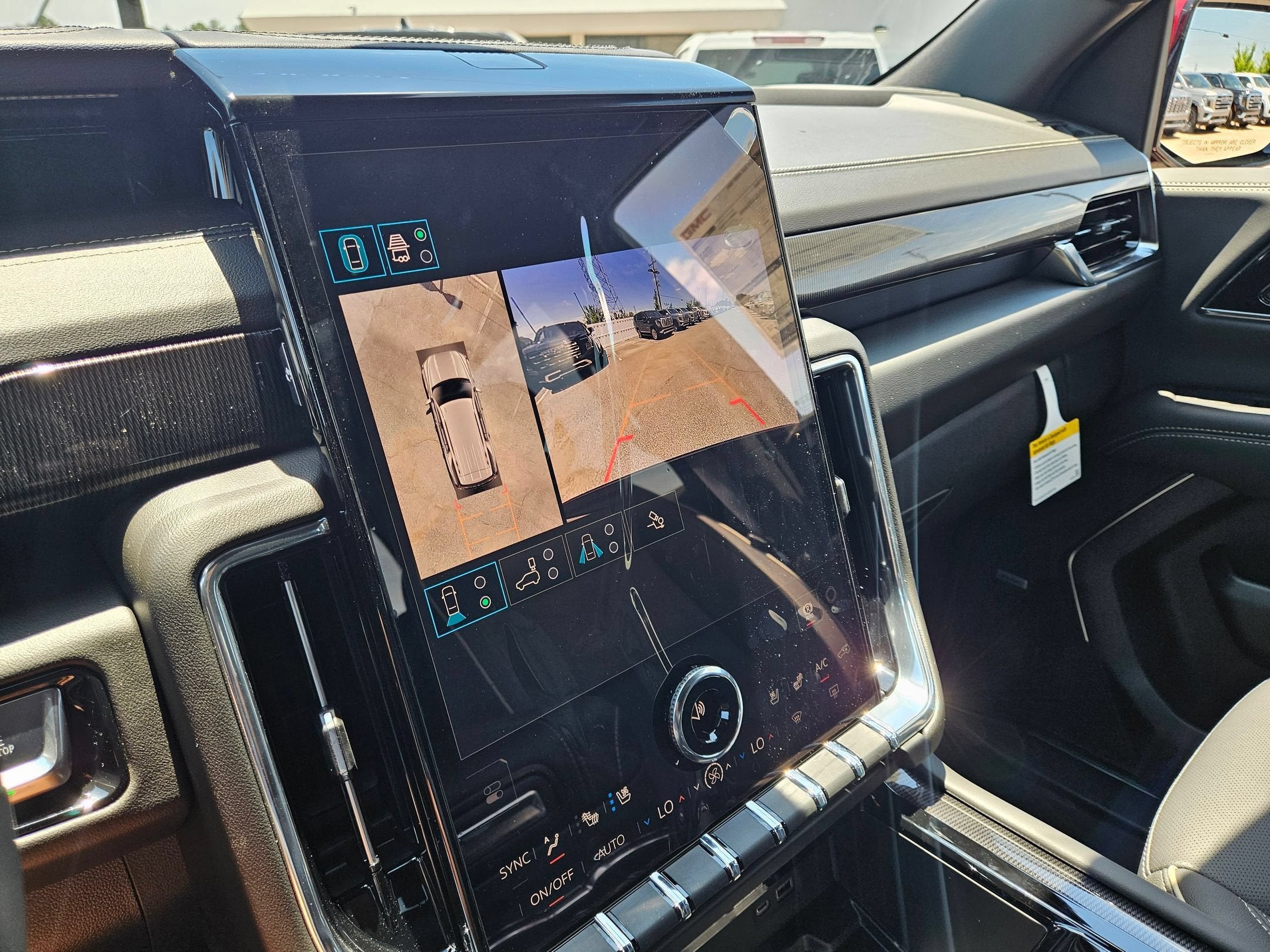 2026 GMC Yukon Elevation - Photo 17