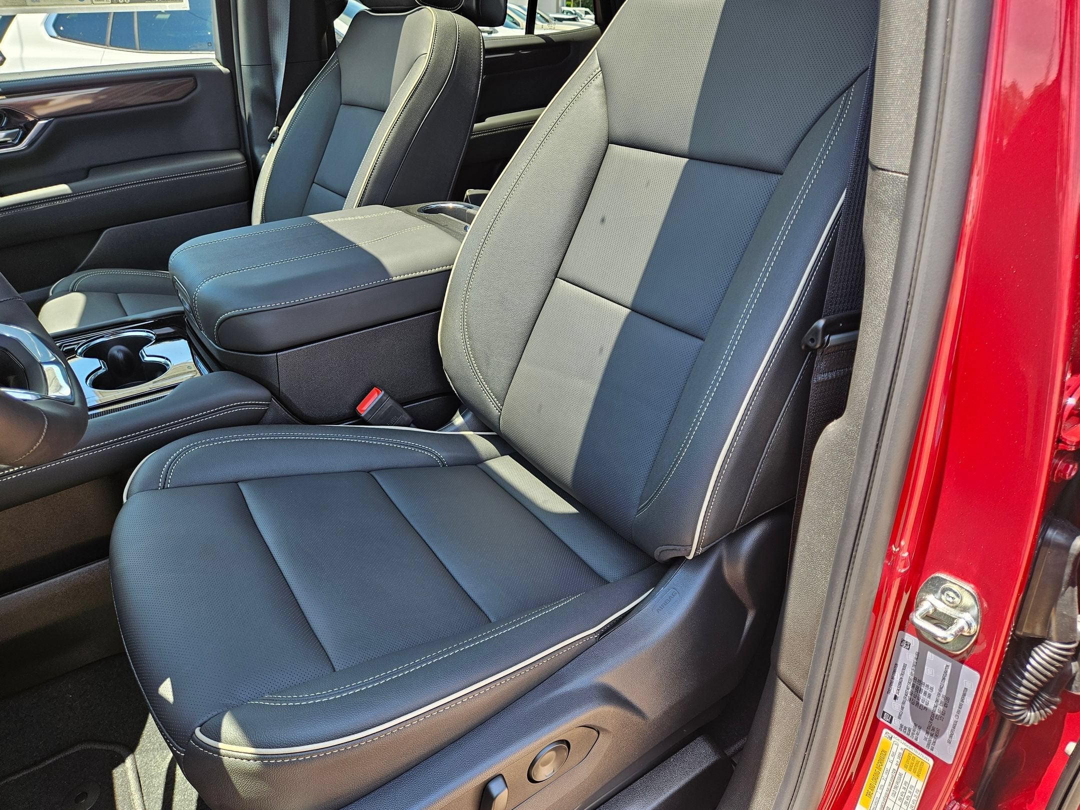2026 GMC Yukon Elevation - Photo 22