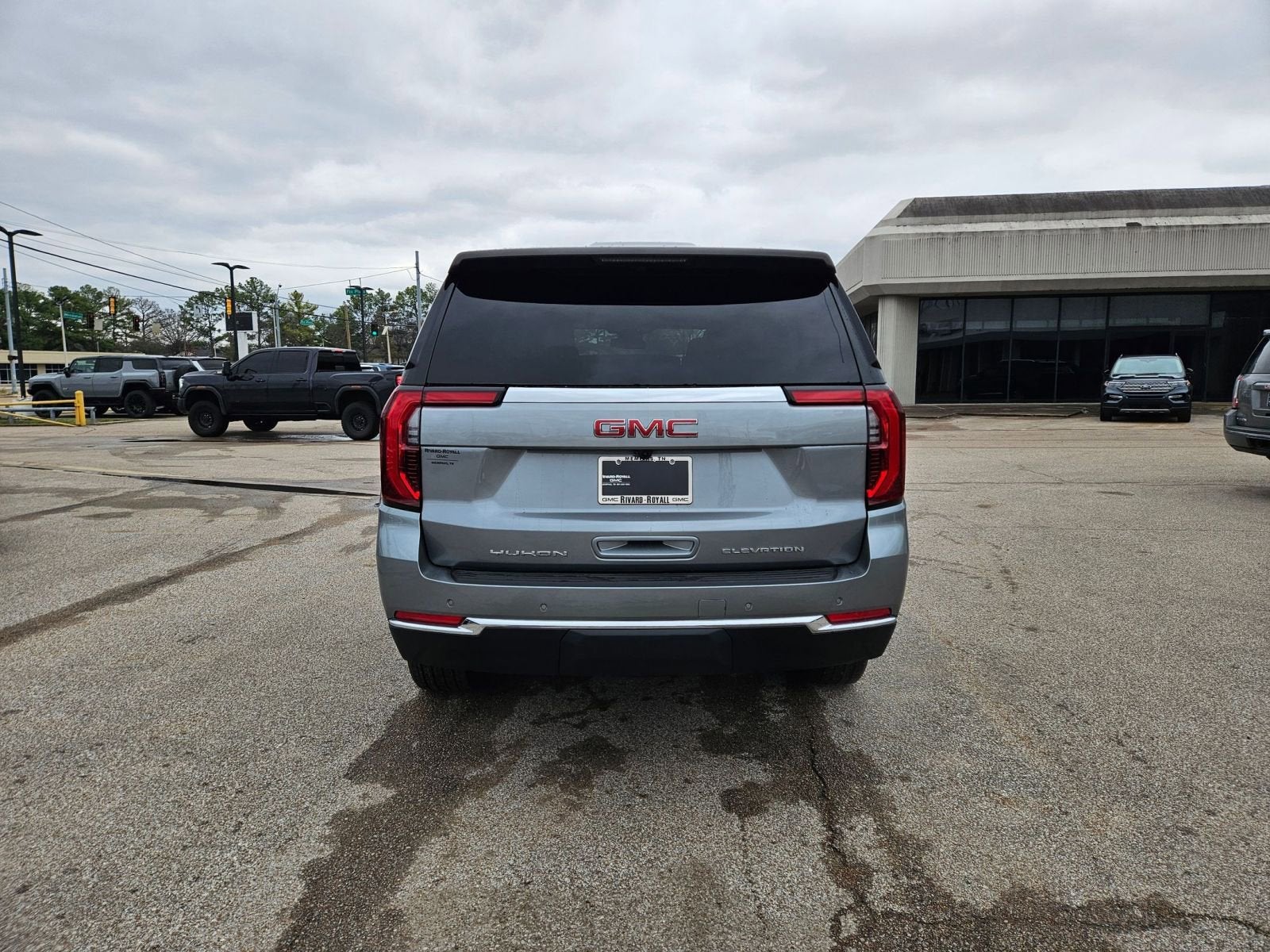 2026 GMC Yukon Elevation