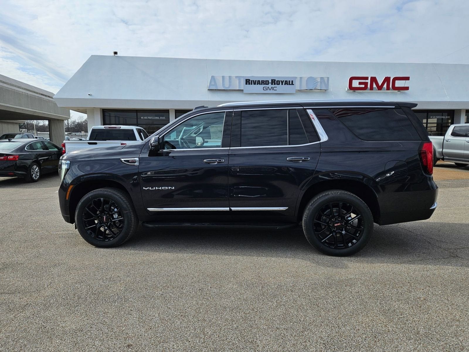 2026 GMC Yukon Elevation