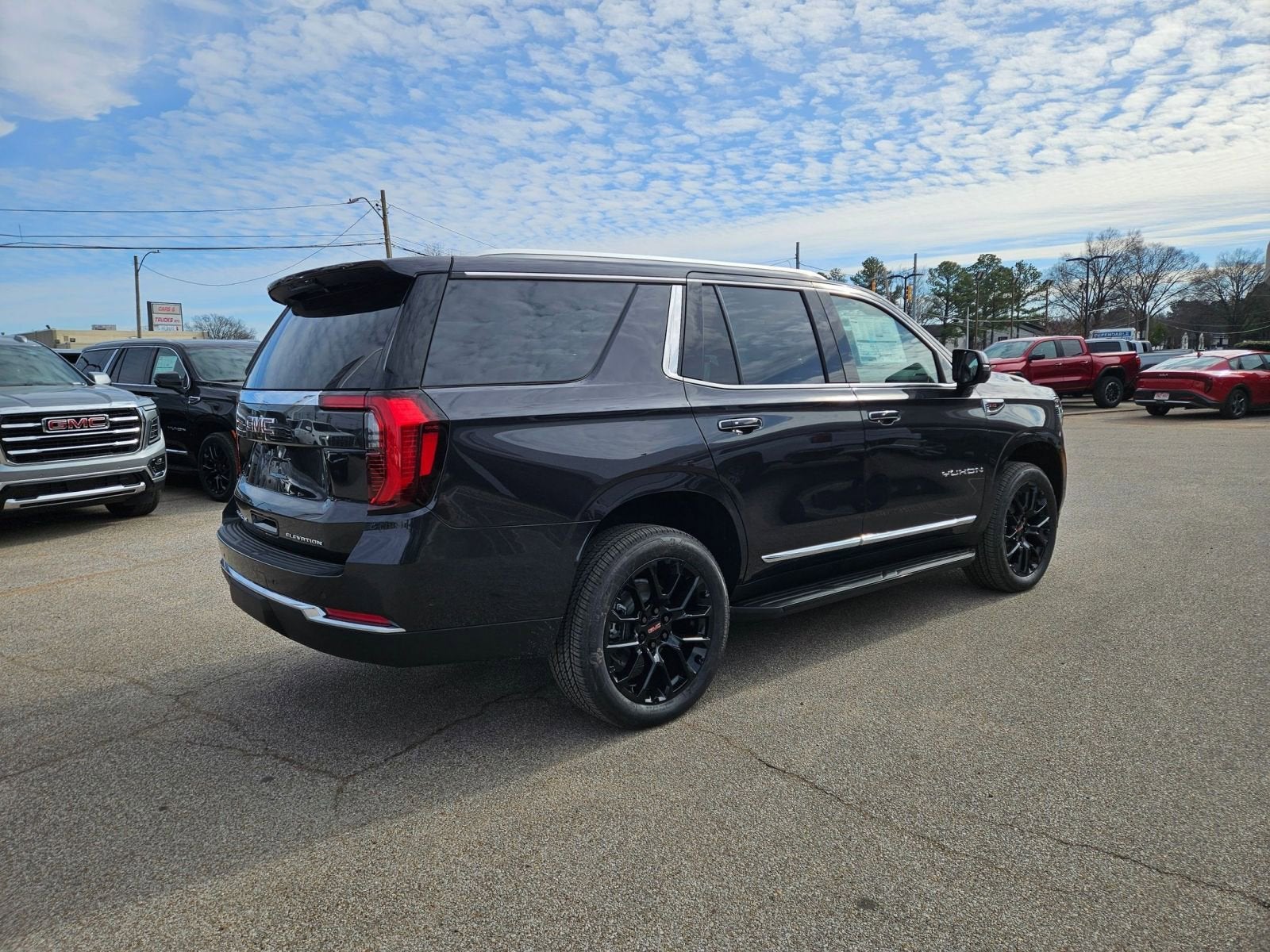 2026 GMC Yukon Elevation