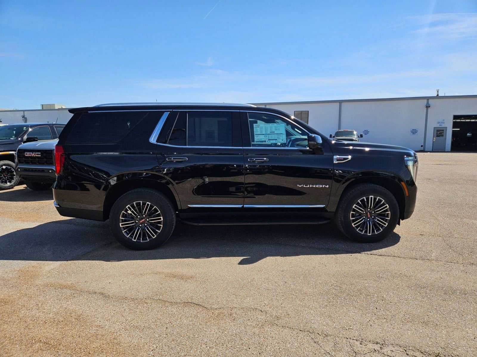 2026 GMC Yukon Elevation