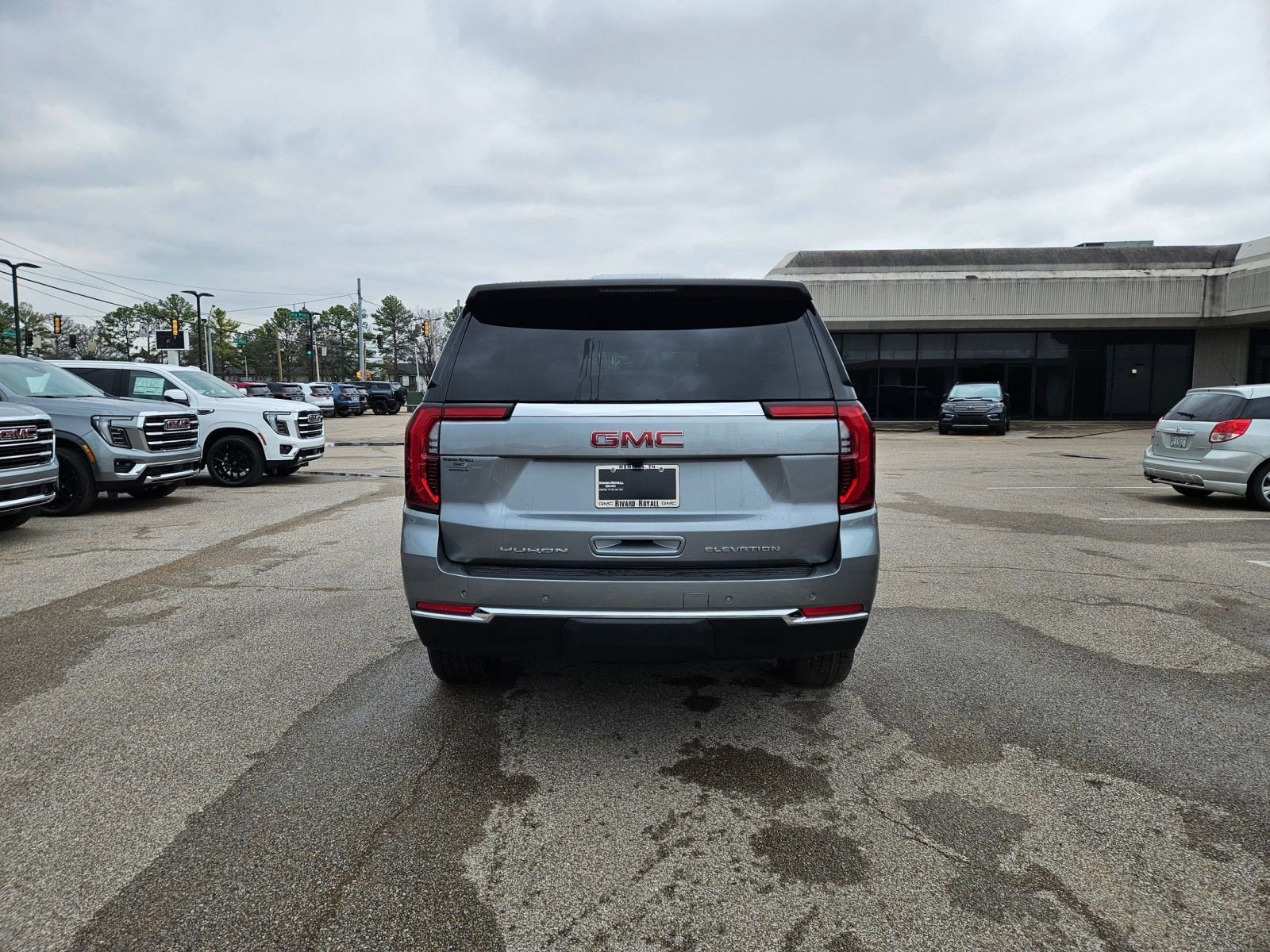 2026 GMC Yukon Elevation