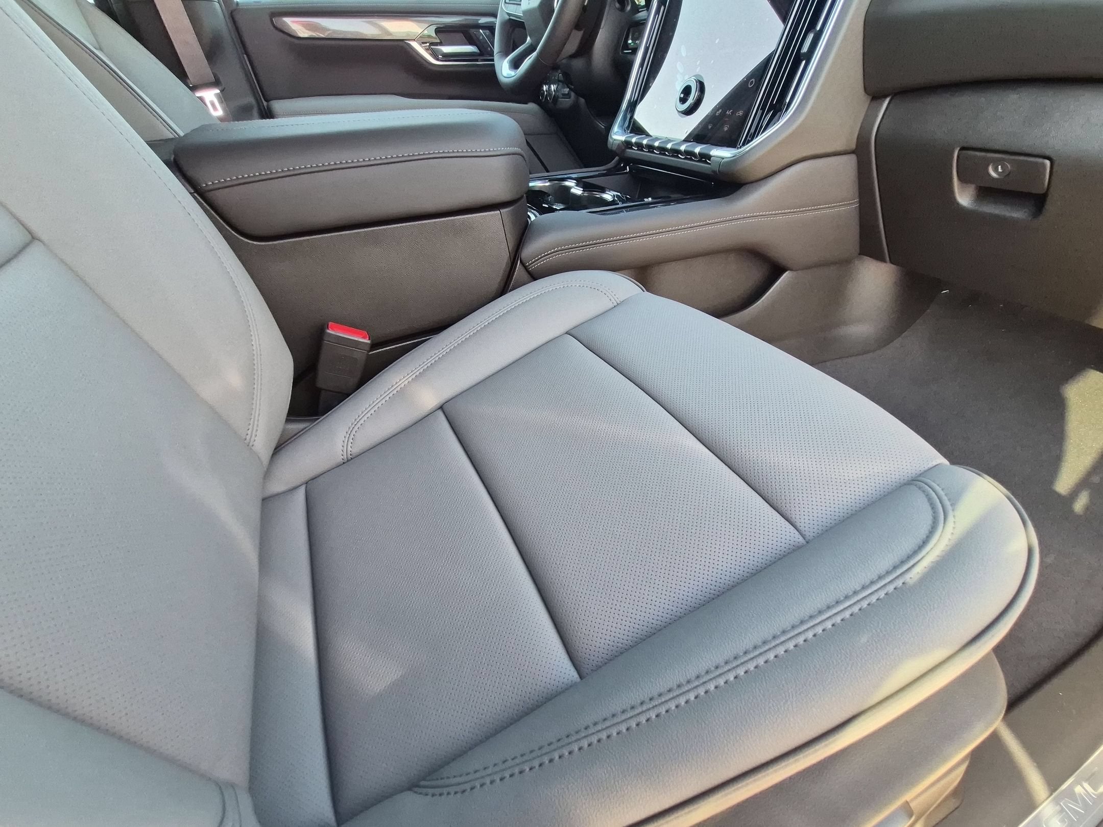 2027 GMC Yukon Elevation