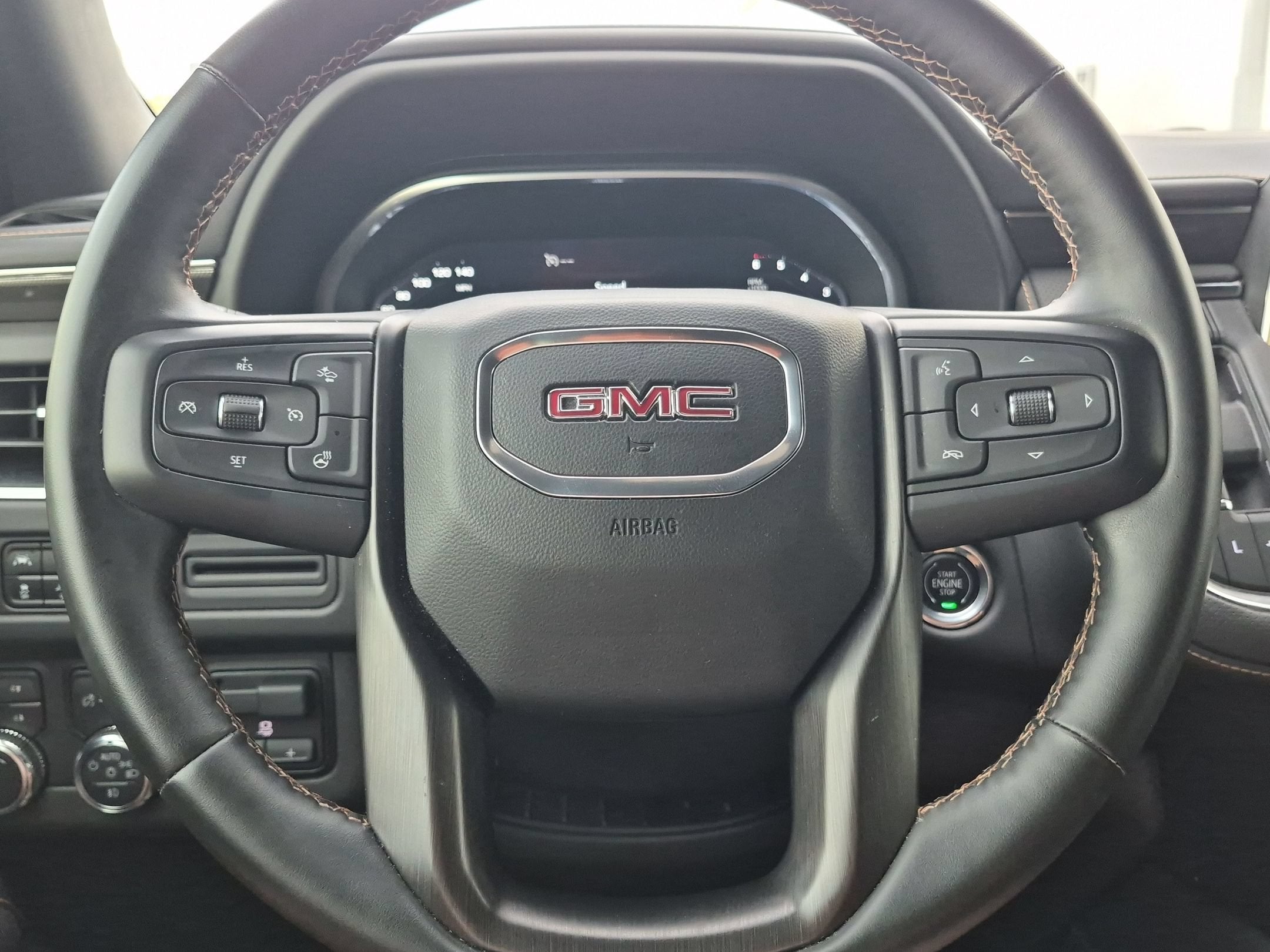 2023 GMC Yukon AT4