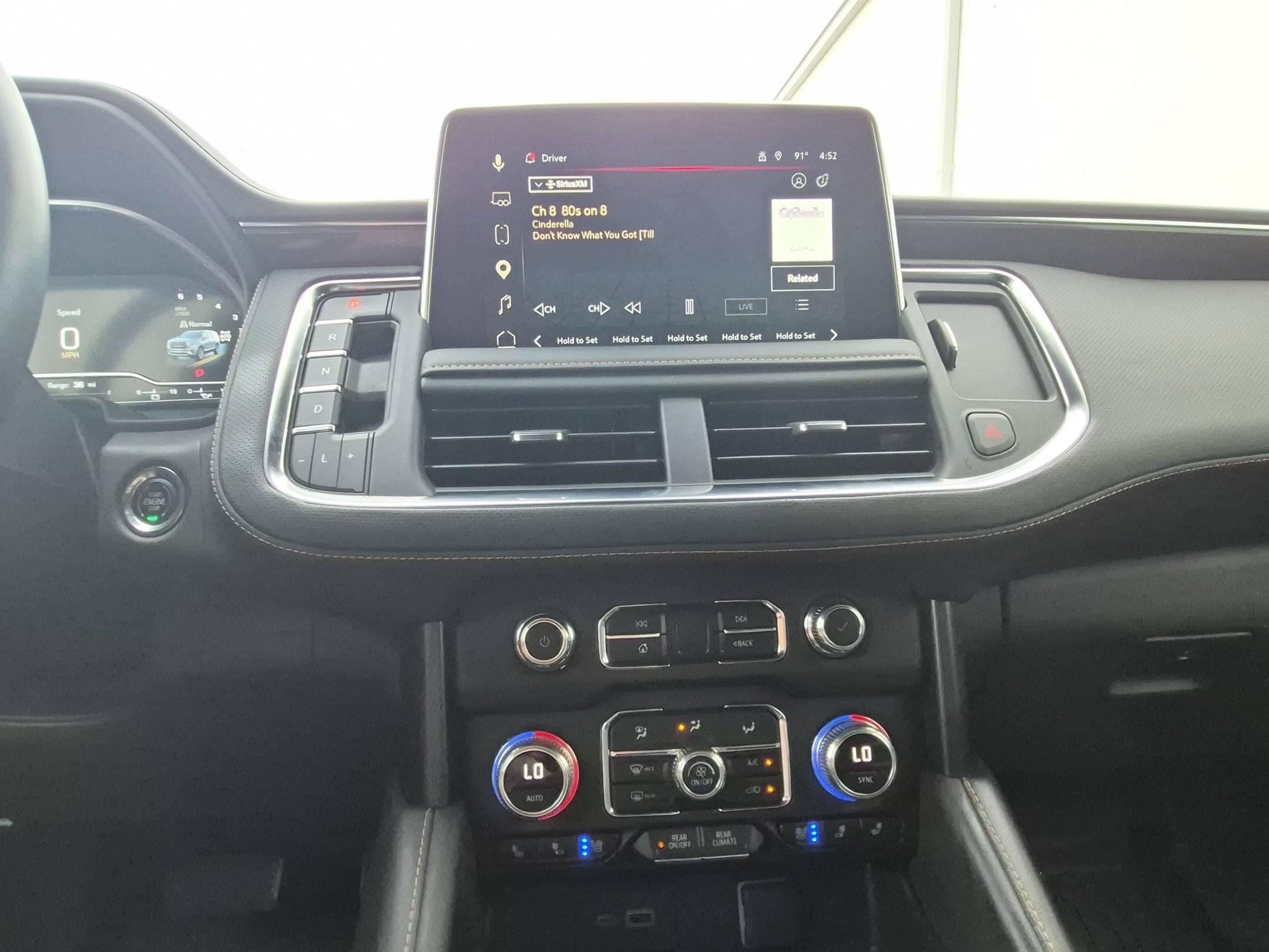 2023 GMC Yukon AT4