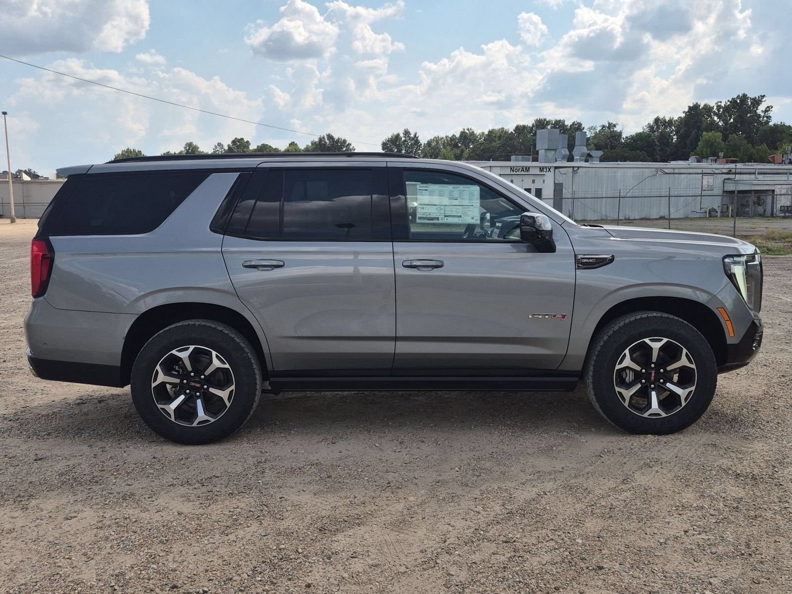 2026 GMC Yukon AT4