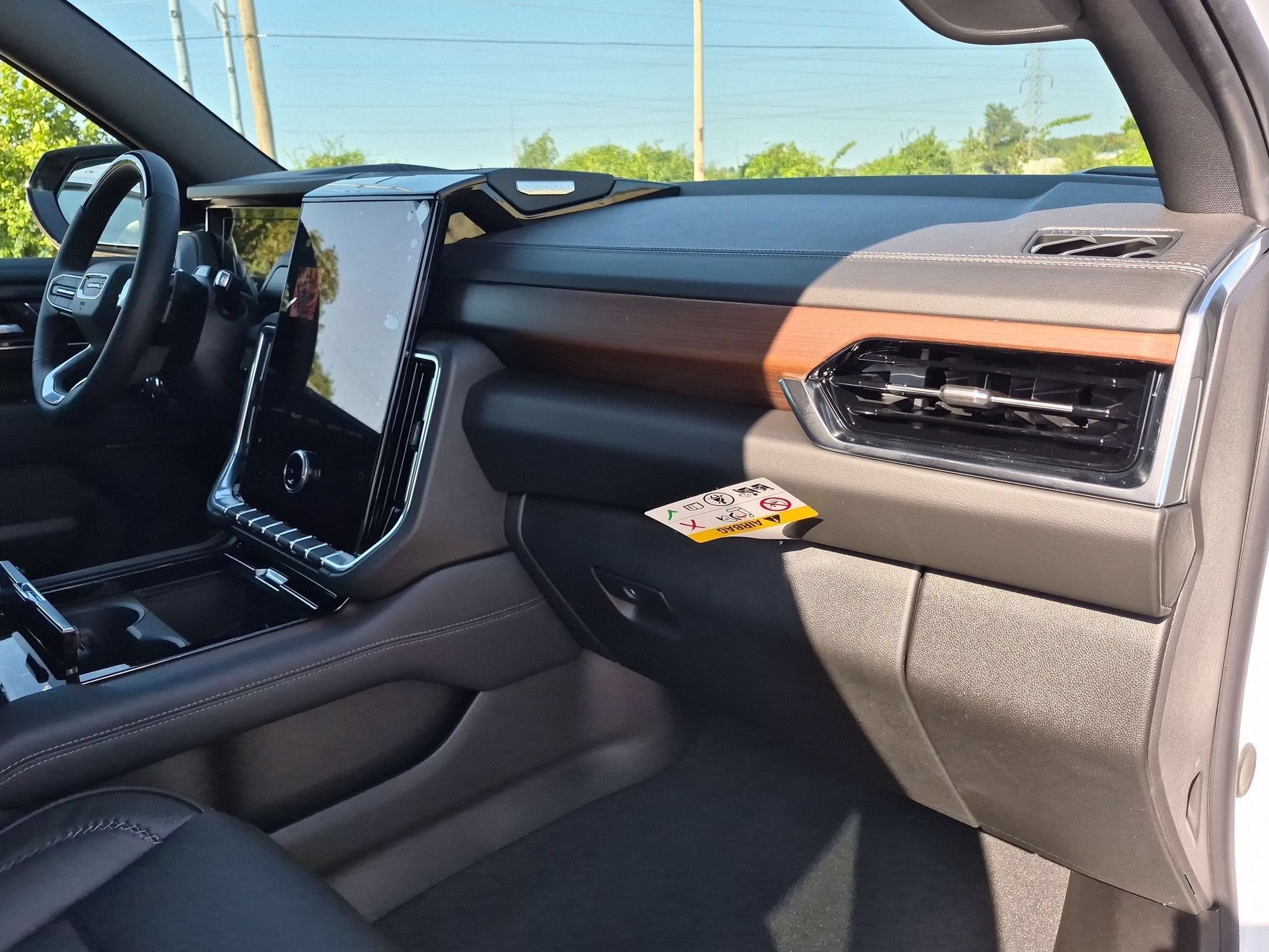 2027 GMC Yukon Denali