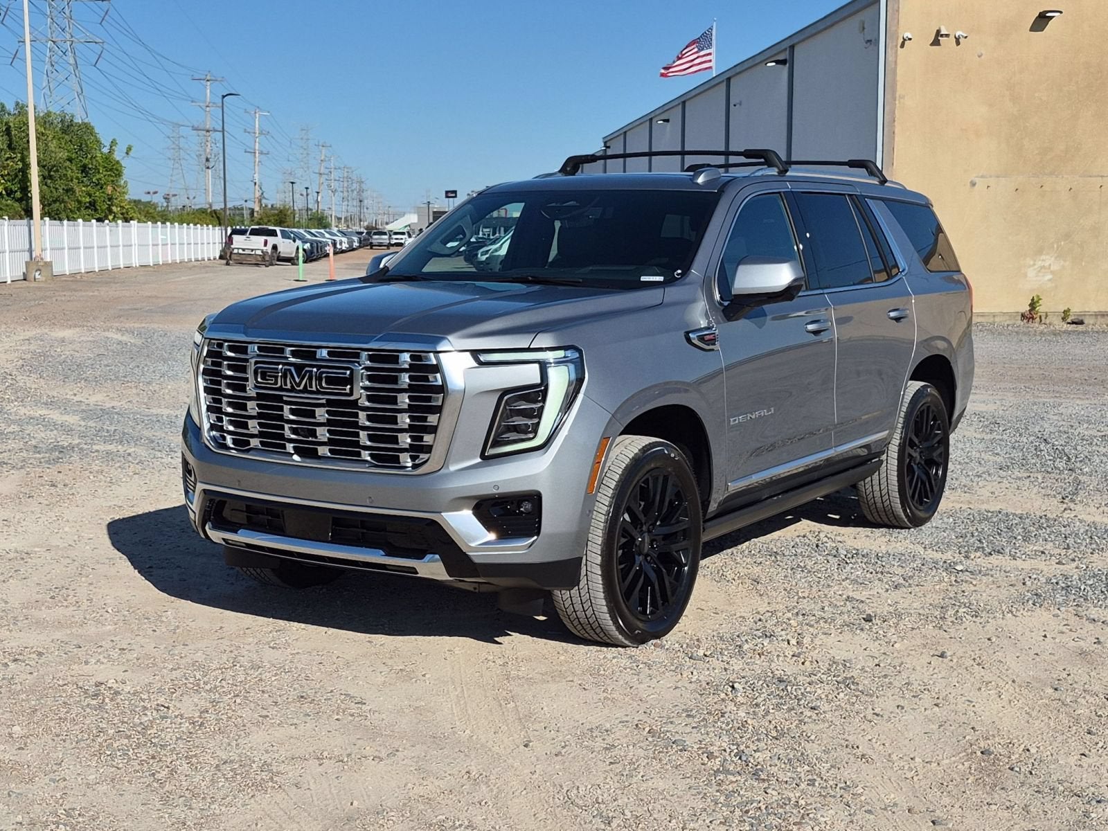 2027 GMC Yukon Denali - Photo 10