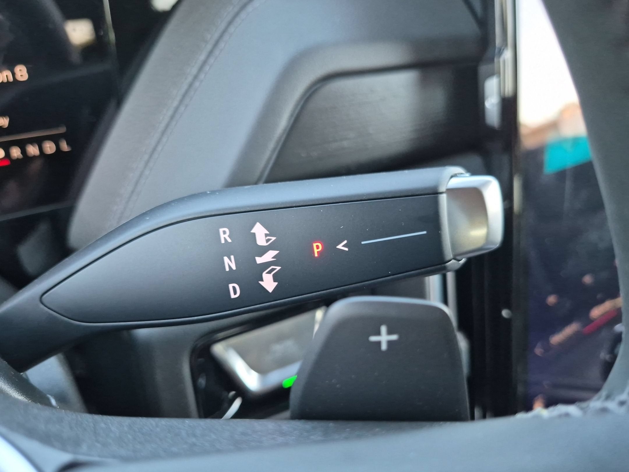2027 GMC Yukon Denali - Photo 22