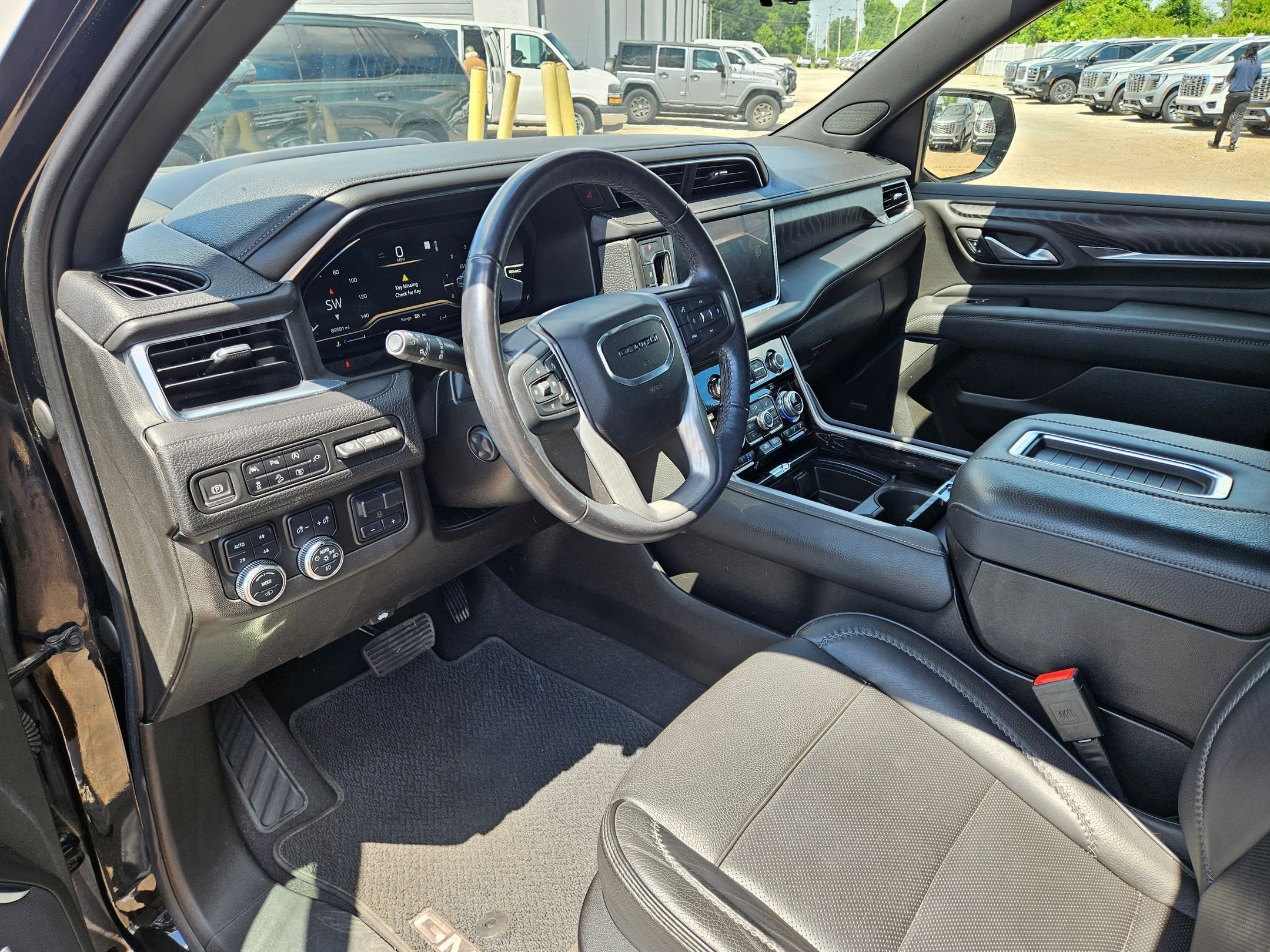 2022 GMC Yukon Denali
