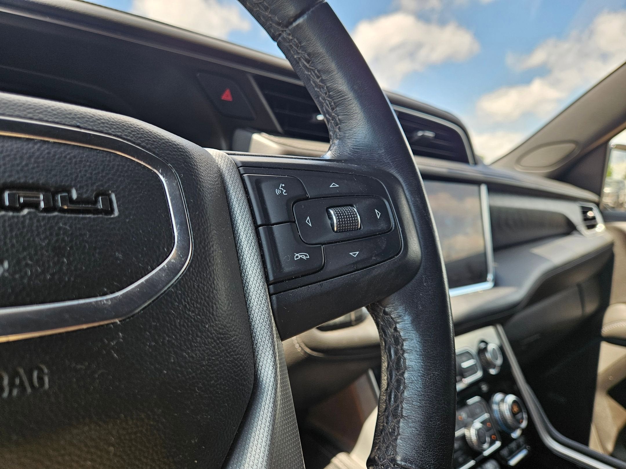 2022 GMC Yukon Denali
