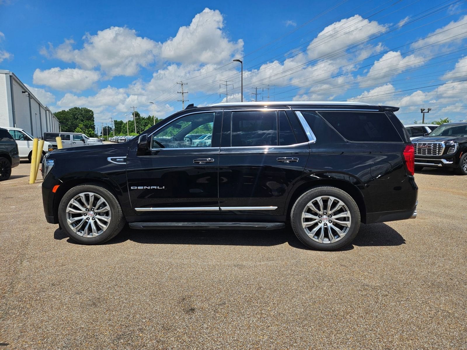 2022 GMC Yukon Denali