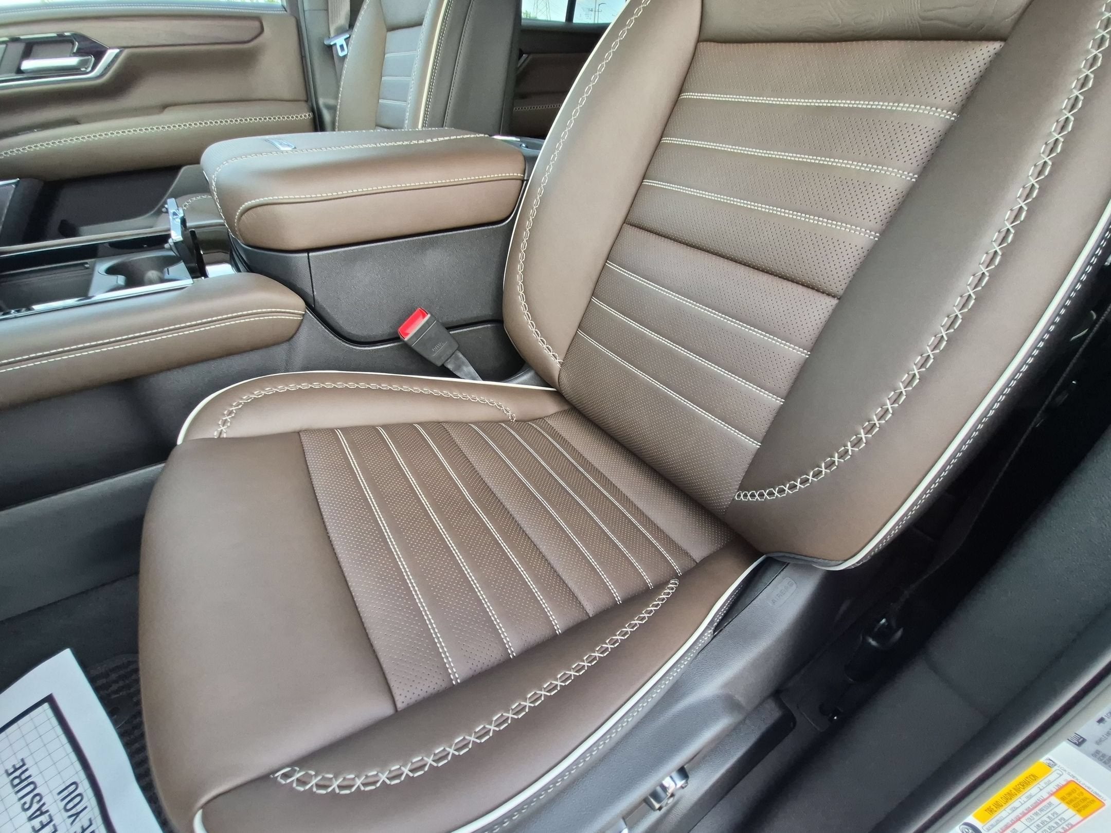 2027 GMC Yukon Denali Ultimate