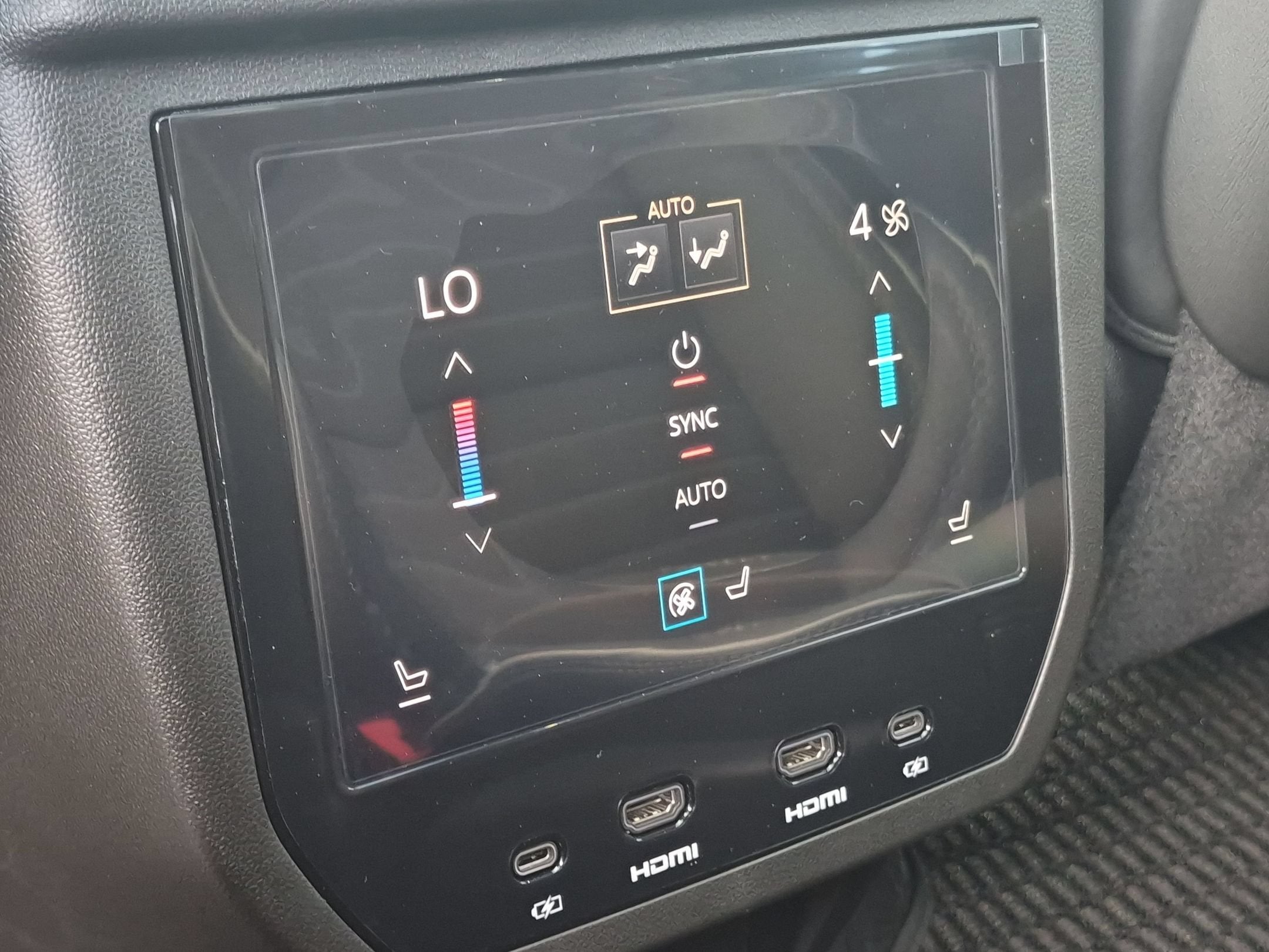 2027 GMC Yukon Denali Ultimate