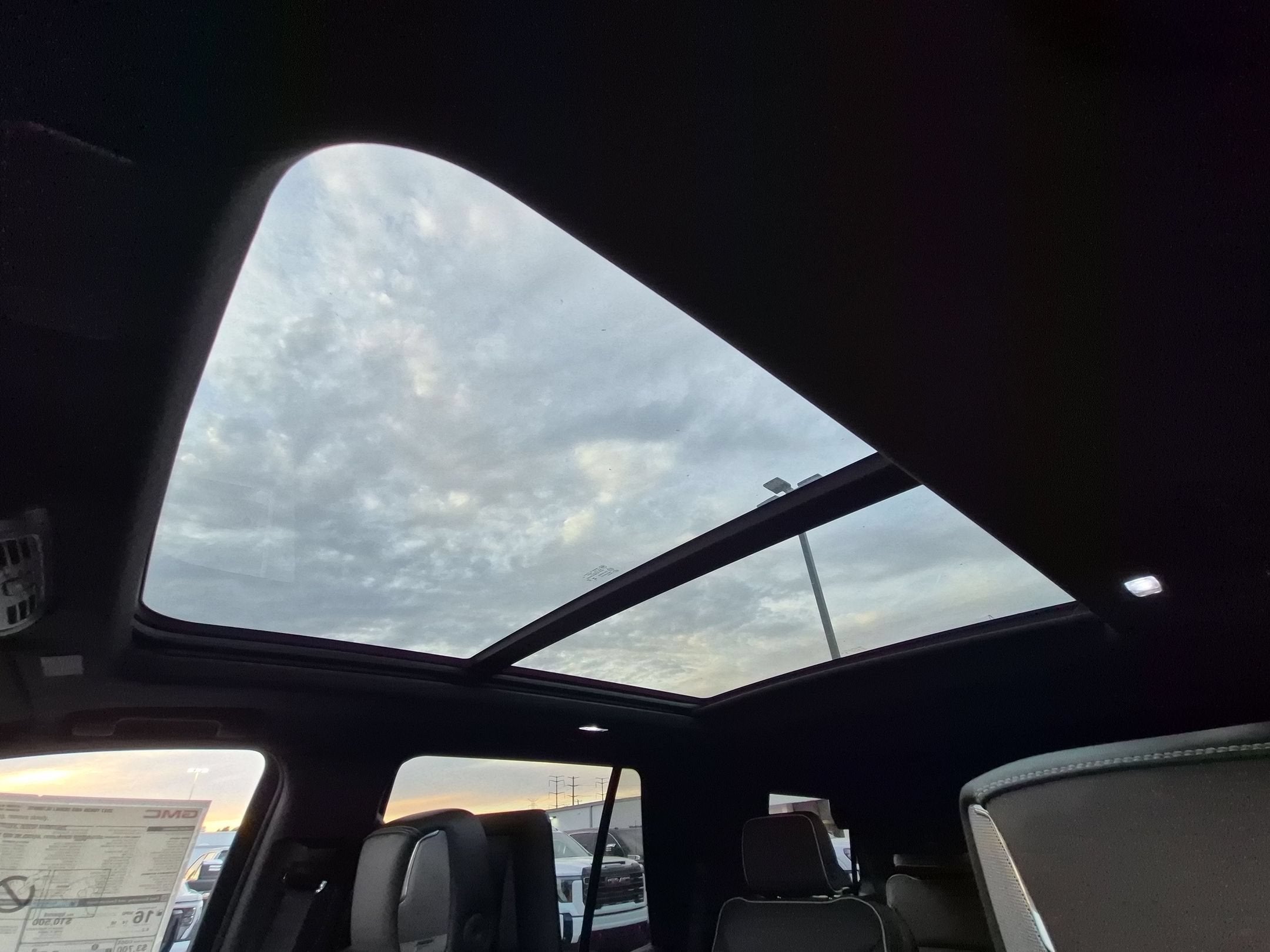 2027 GMC Yukon Denali Ultimate