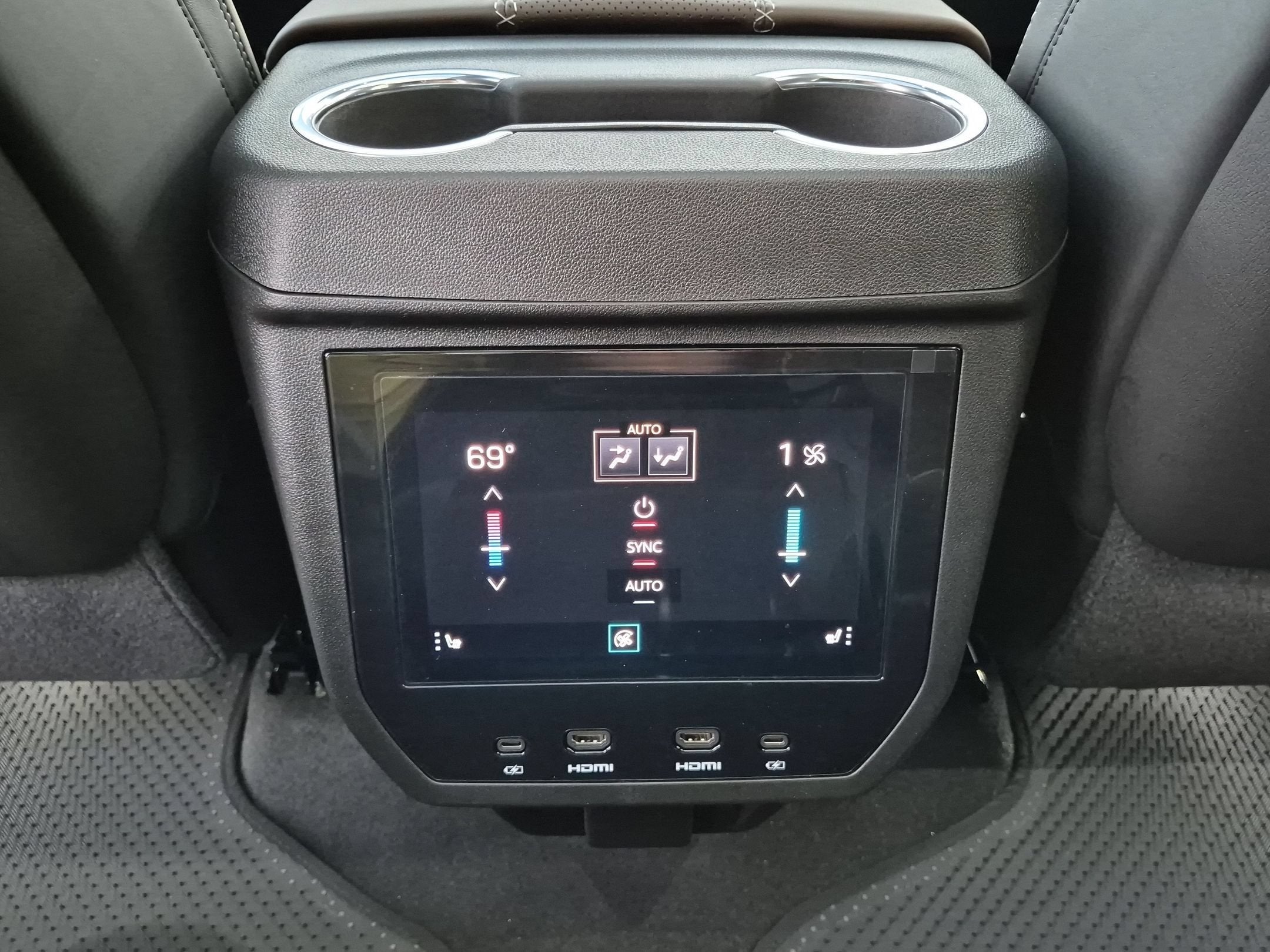 2027 GMC Yukon Denali Ultimate