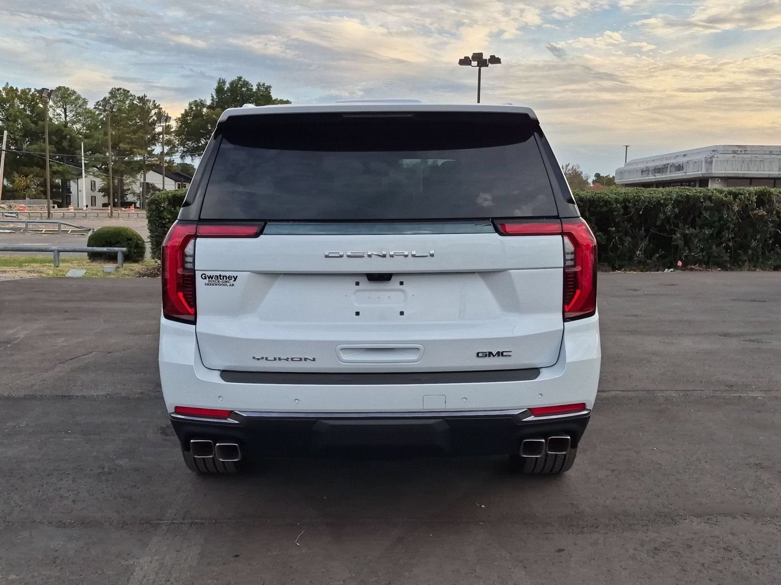 2027 GMC Yukon Denali Ultimate