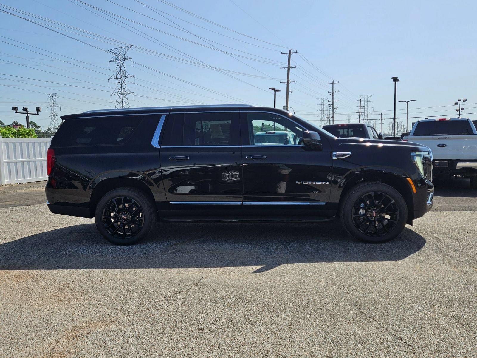 2026 GMC Yukon XL Elevation