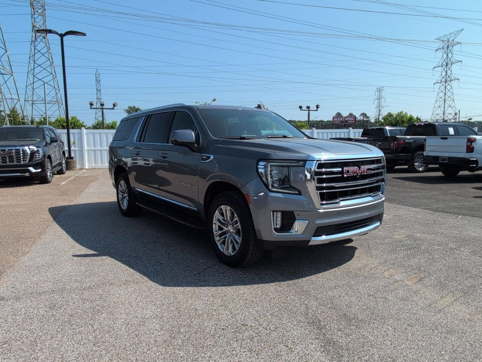 2022 GMC Yukon XL SLT