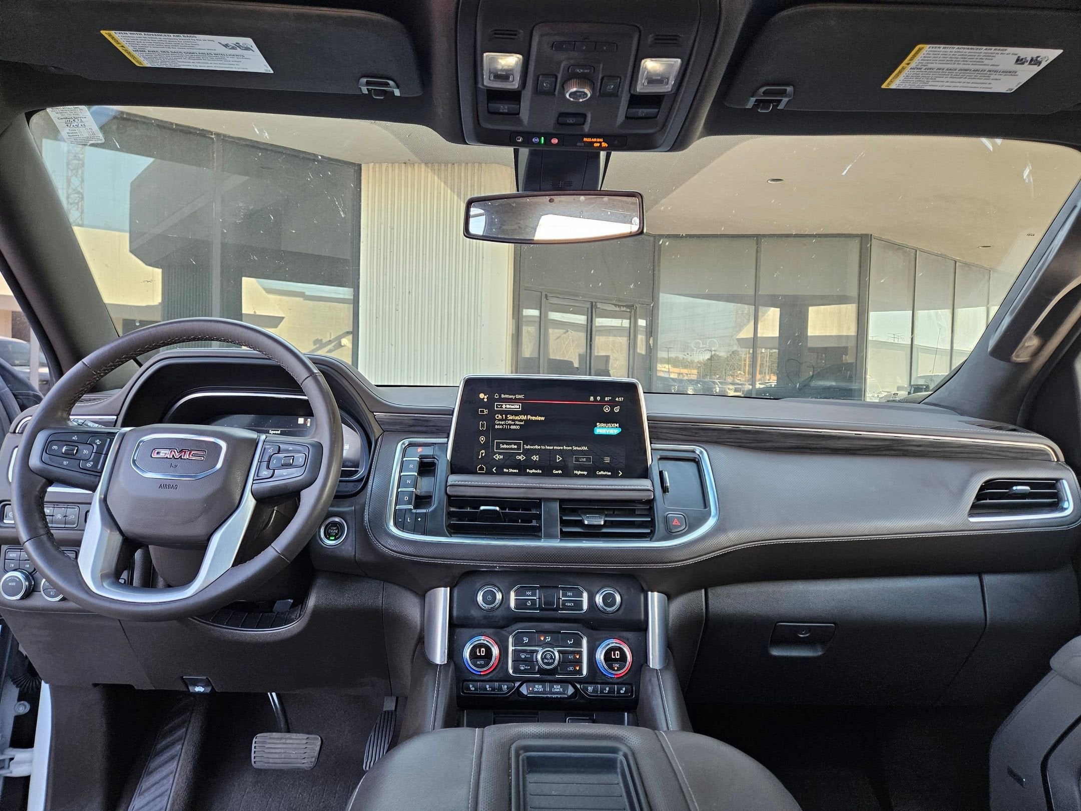 2022 GMC Yukon XL SLT