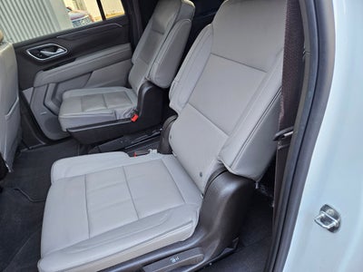 2022 GMC Yukon XL SLT