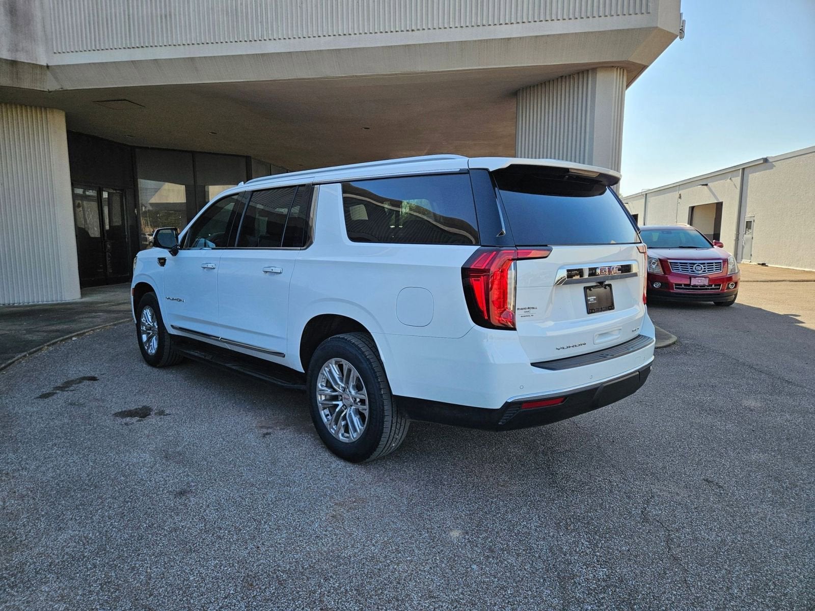 2022 GMC Yukon XL SLT