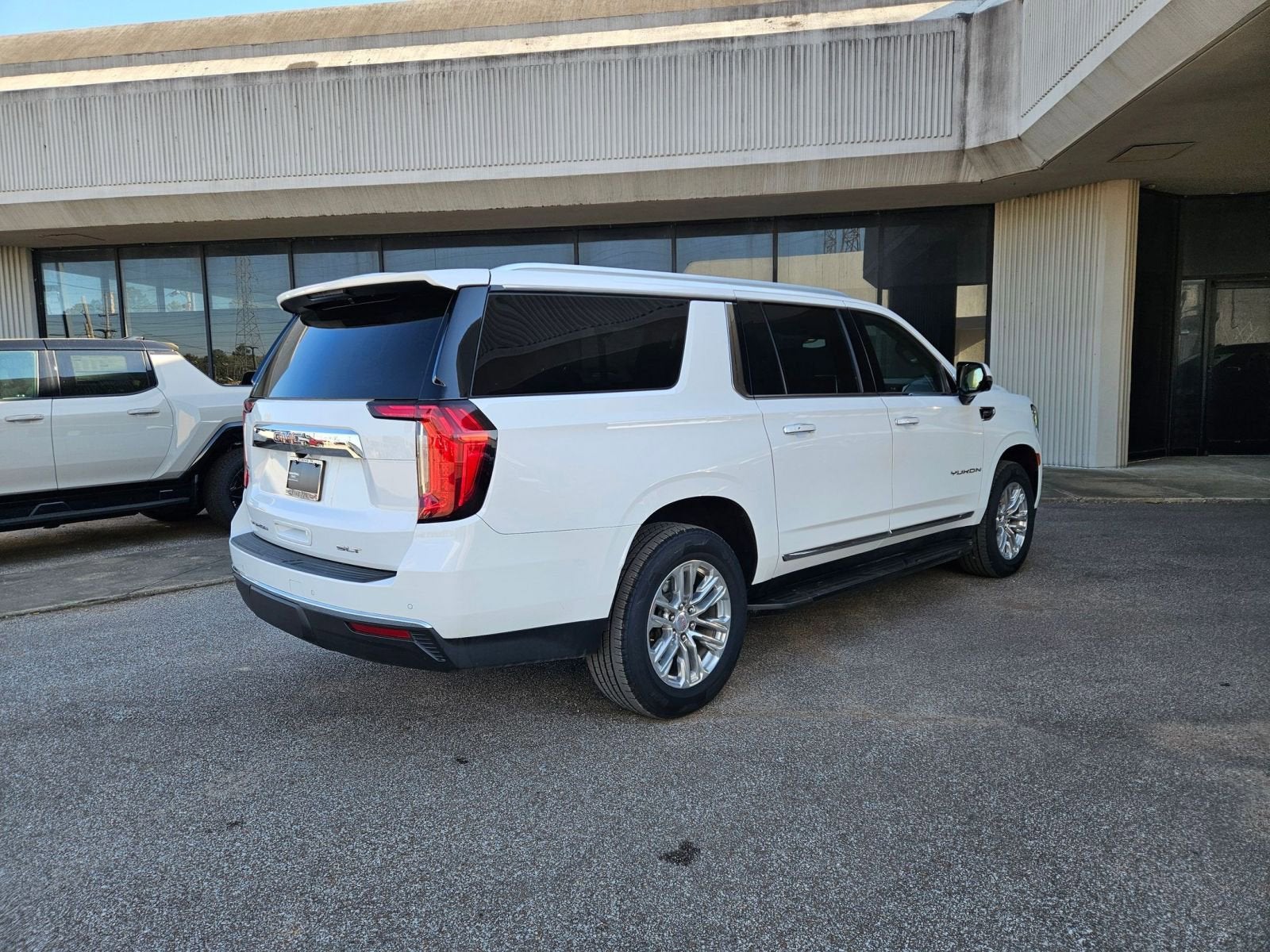 2022 GMC Yukon XL SLT