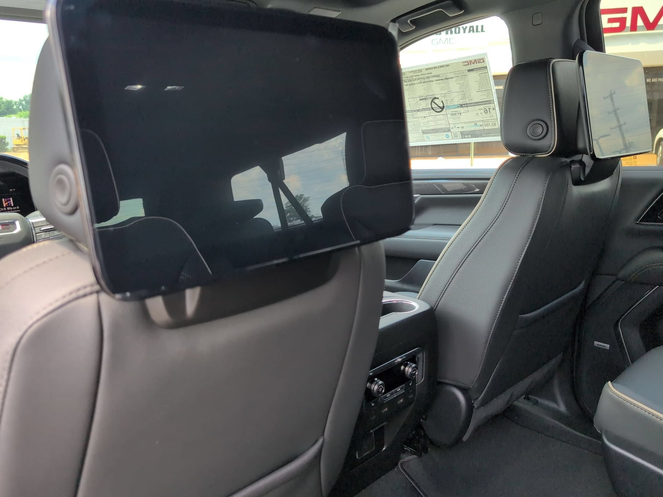 2026 GMC Yukon XL Elevation