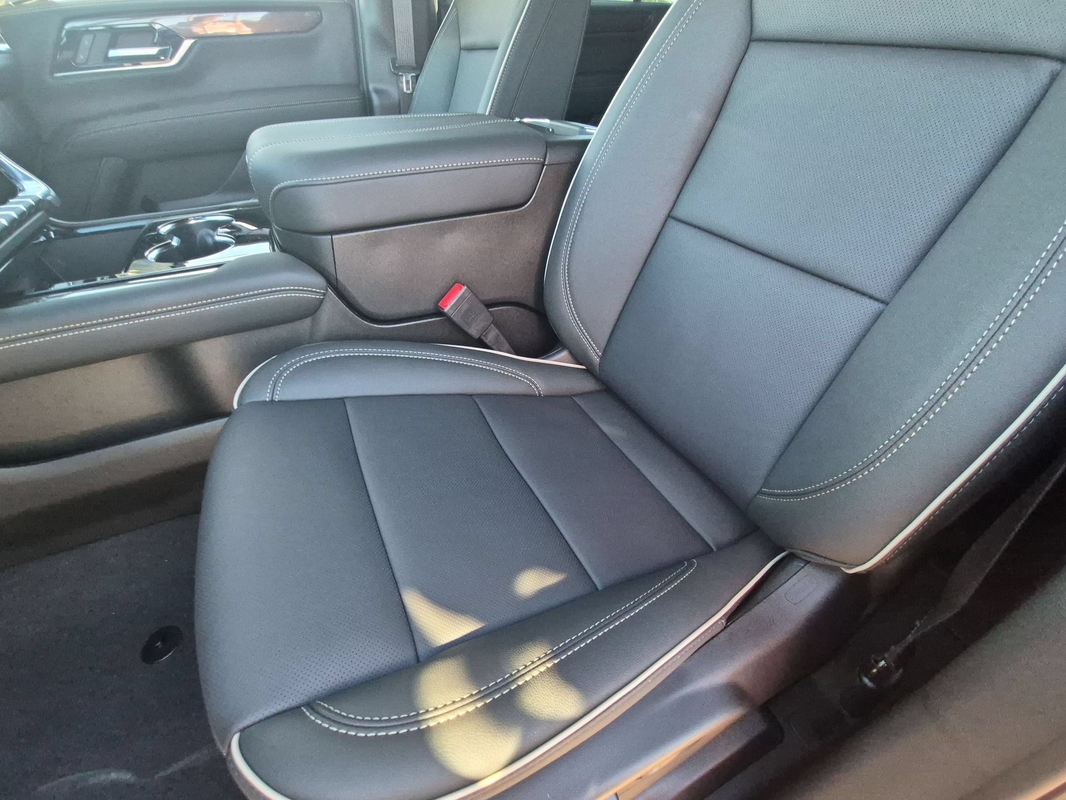 2027 GMC Yukon XL Elevation - Photo 24