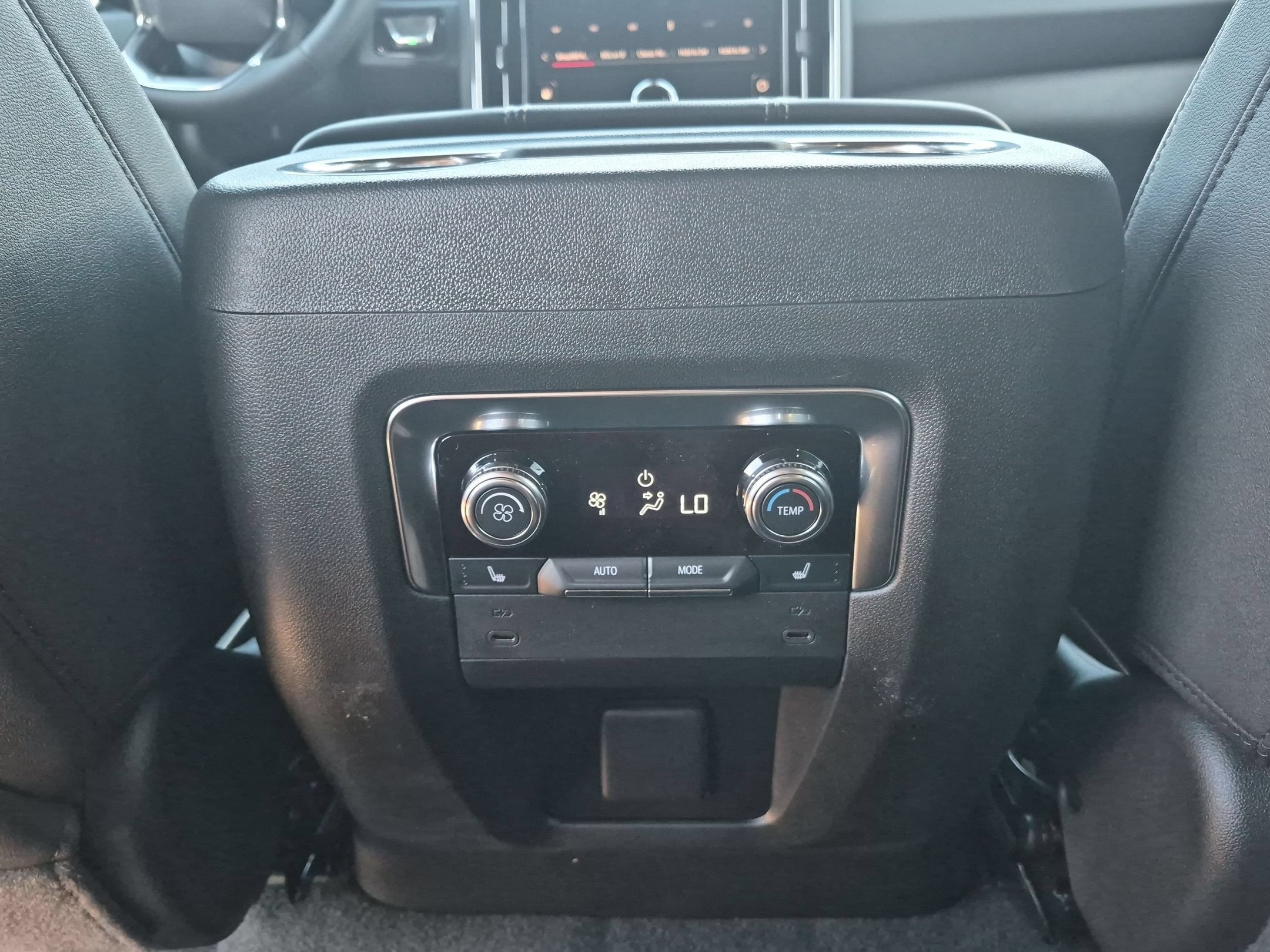 2027 GMC Yukon XL Elevation - Photo 27