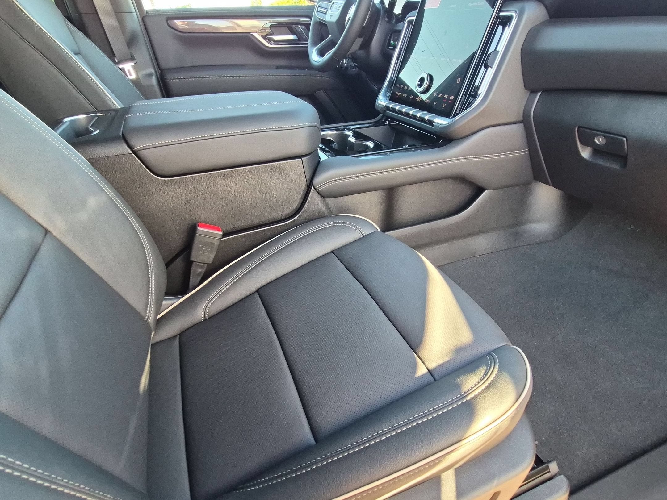 2027 GMC Yukon XL Elevation - Photo 32