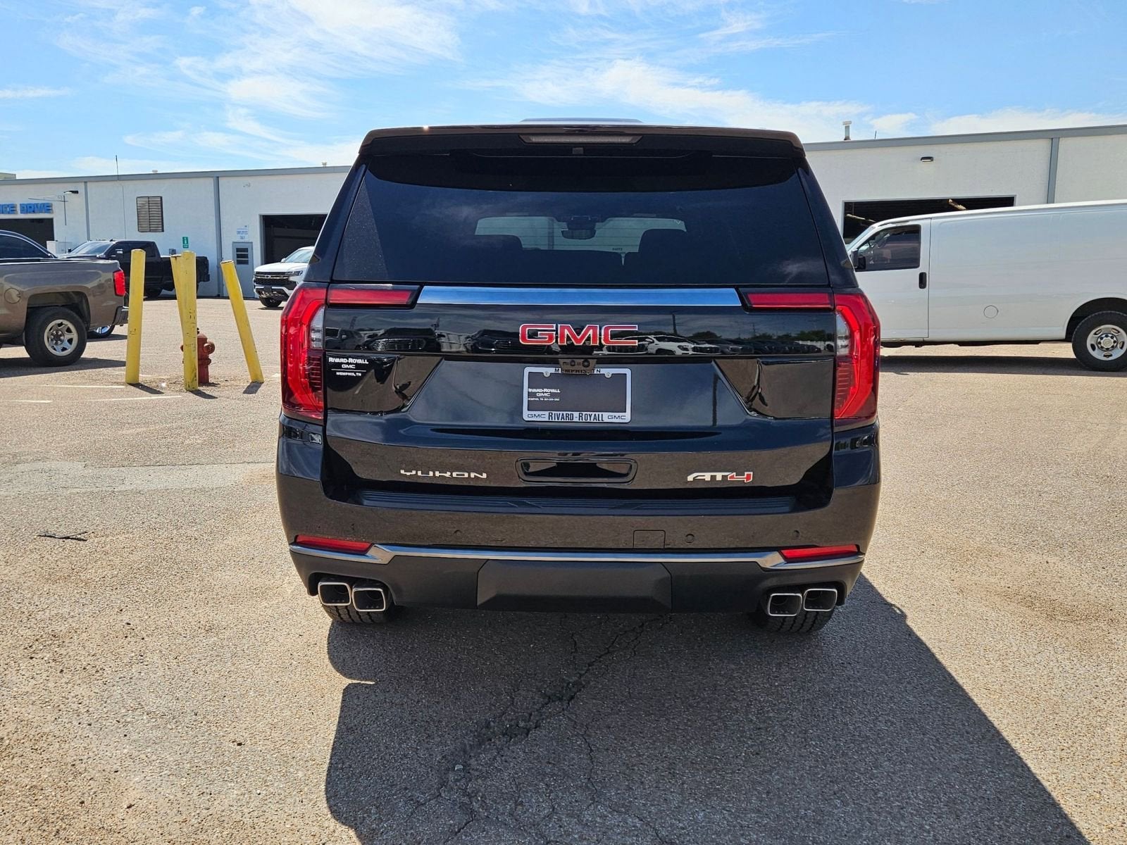 2026 GMC Yukon XL AT4
