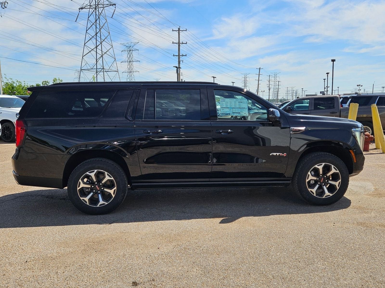 2026 GMC Yukon XL AT4