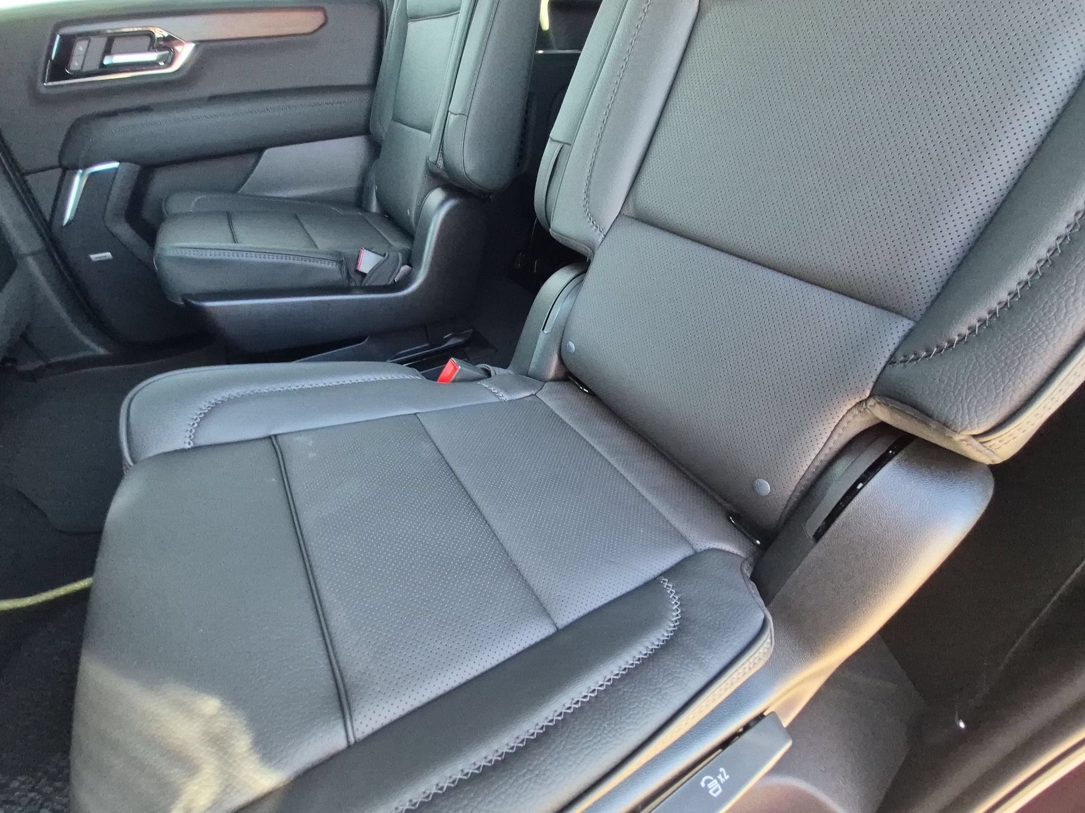2027 GMC Yukon XL Denali