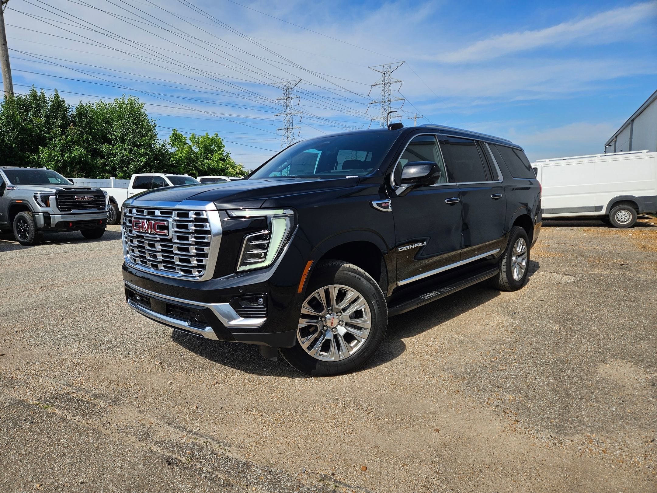 2026 GMC Yukon Denali AWD's photo