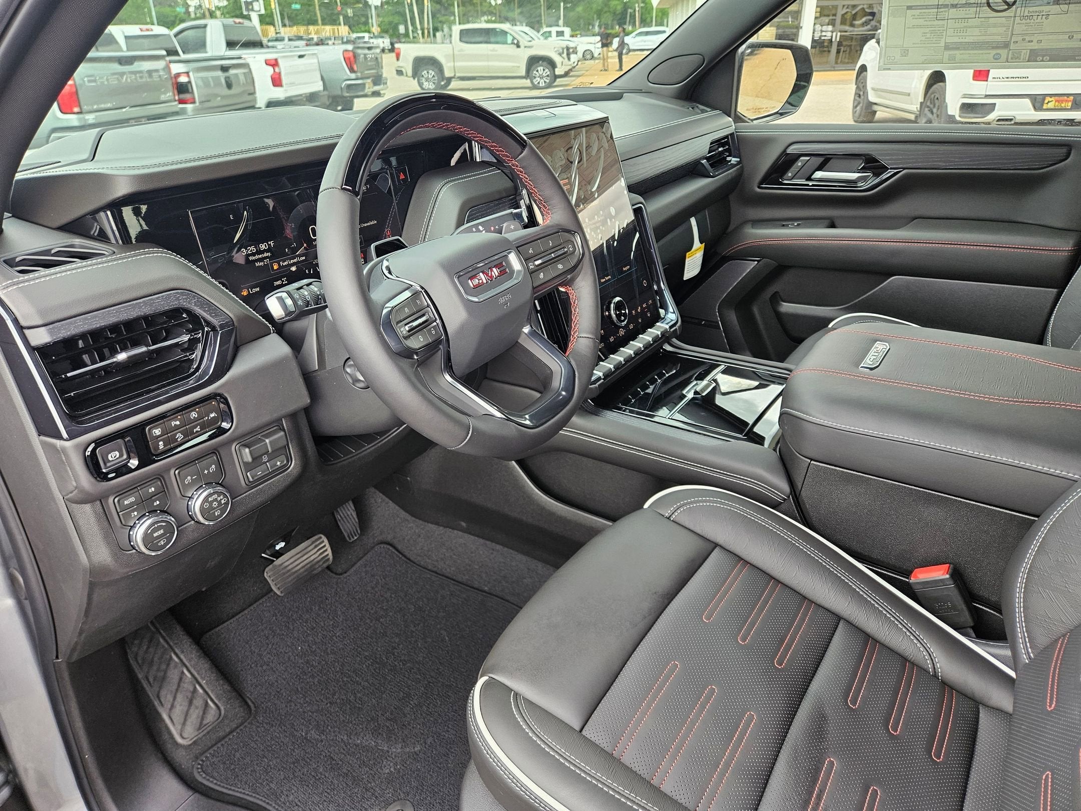 2026 GMC Yukon XL AT4 Ultimate - Photo 10