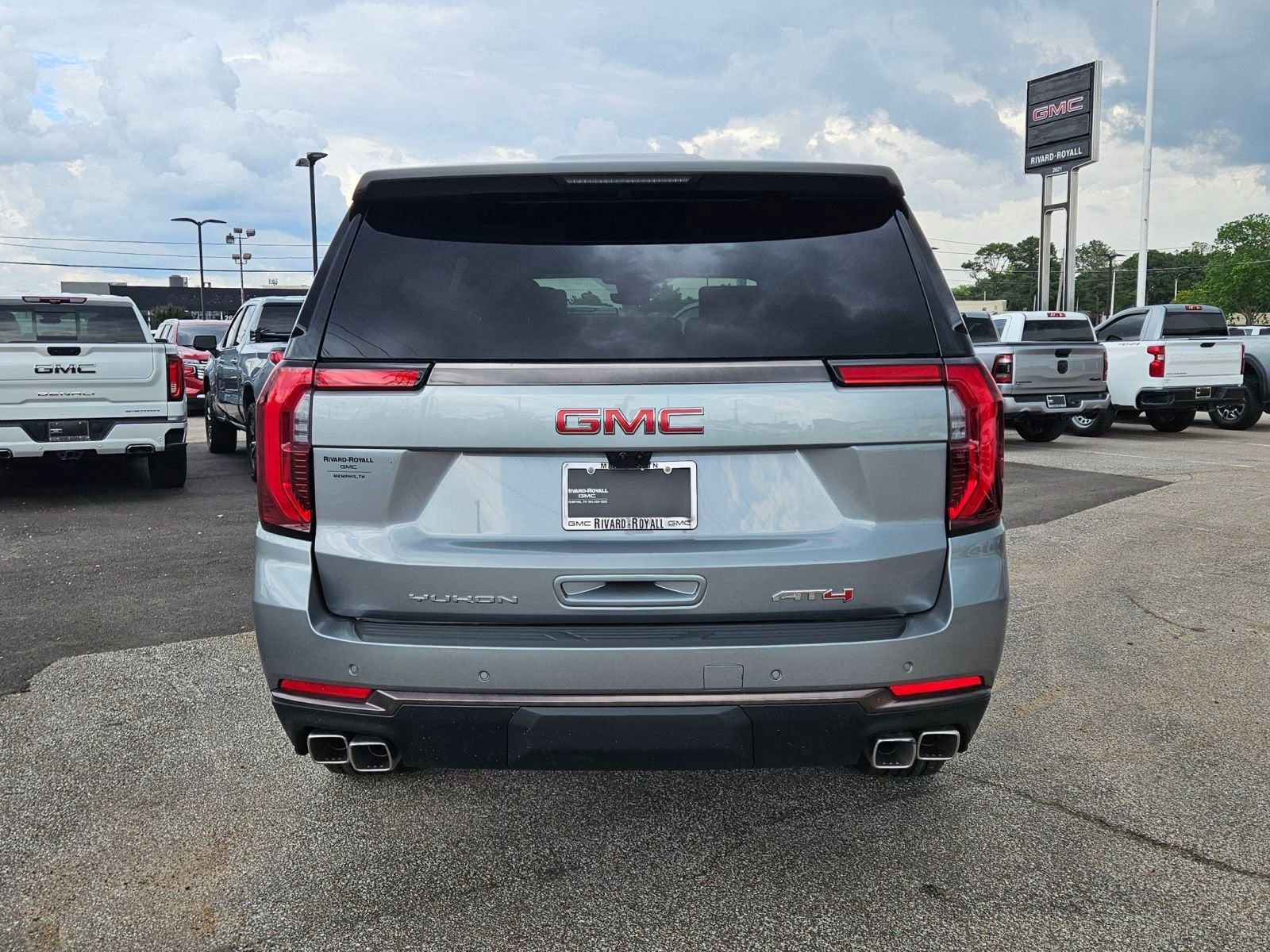 2026 GMC Yukon XL AT4 Ultimate - Photo 5