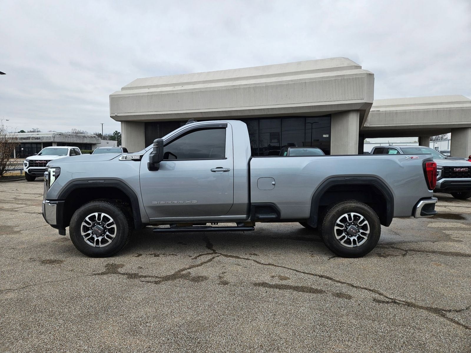 2025 GMC Sierra 2500 HD SLE