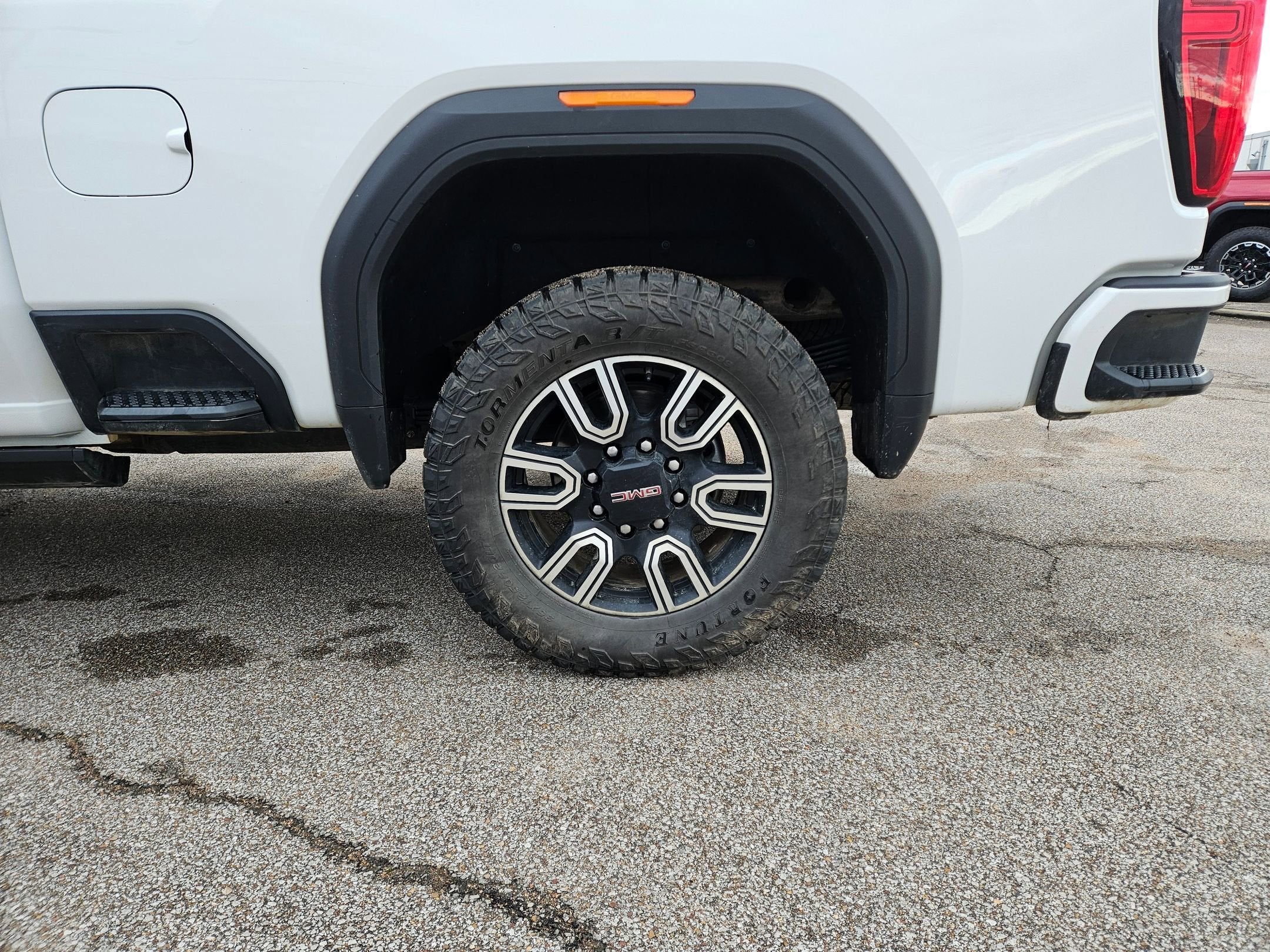 2021 GMC Sierra 2500 HD AT4