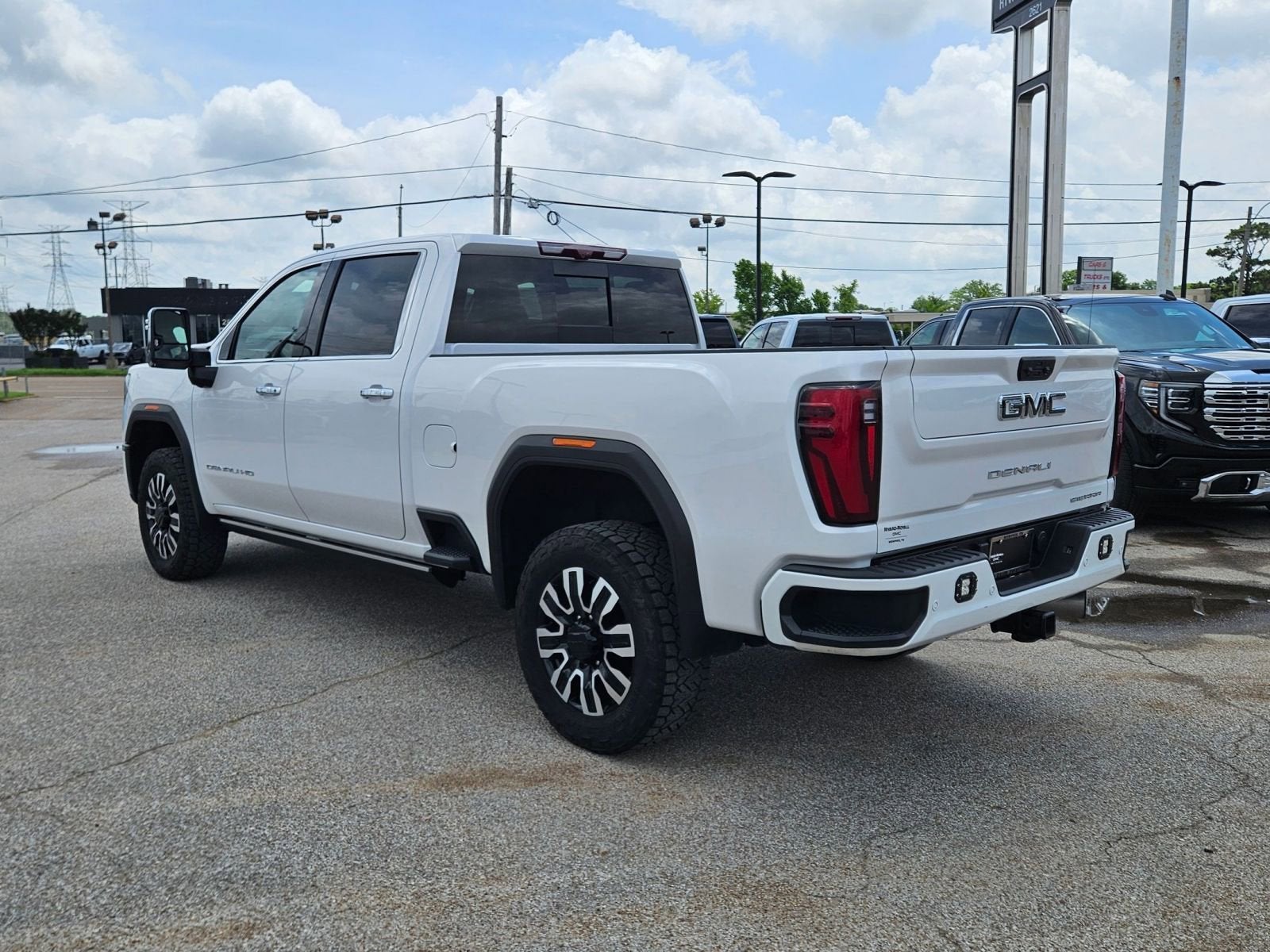 2024 GMC Sierra 2500 HD Denali Ultimate