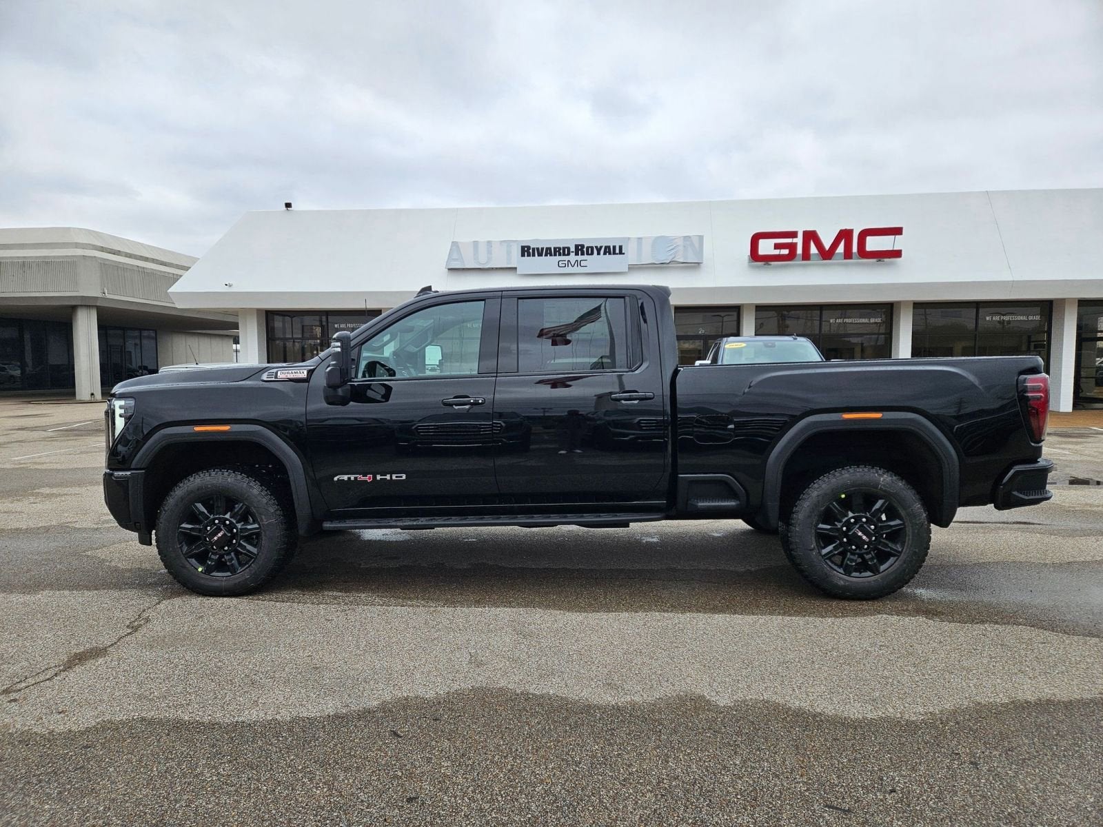 2026 GMC Sierra 2500 HD AT4