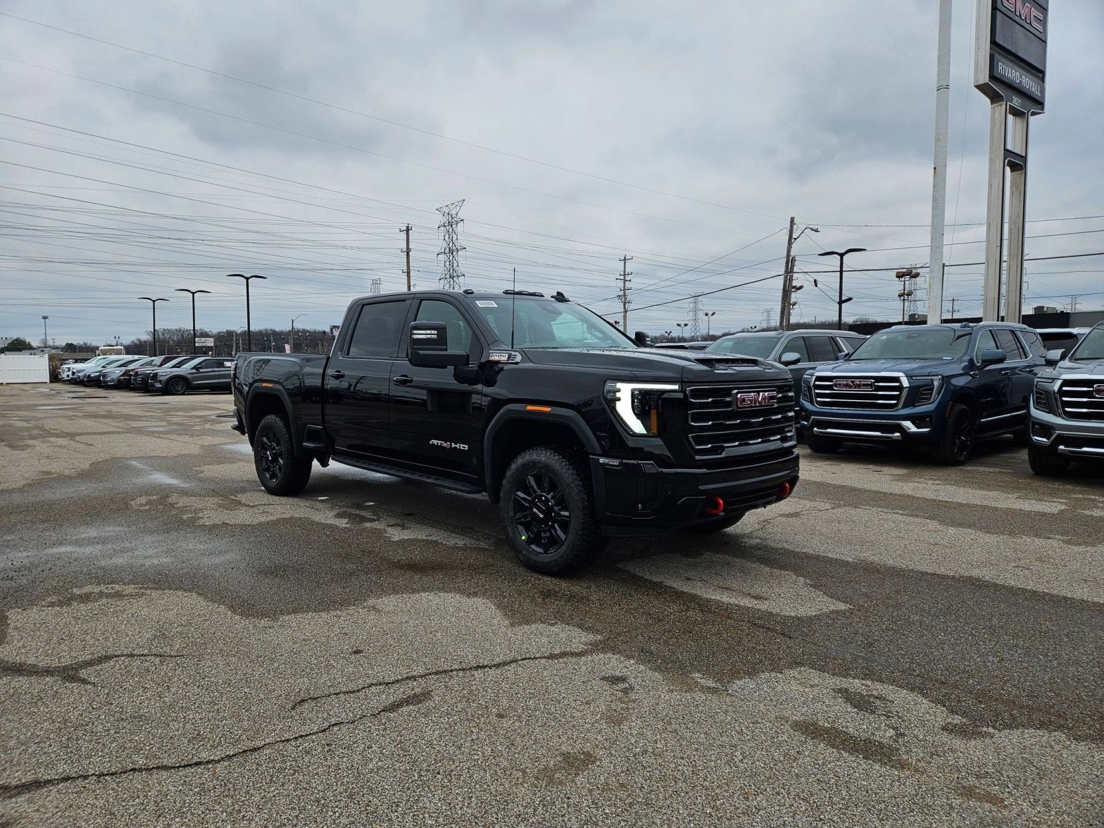 2026 GMC Sierra 2500 HD AT4
