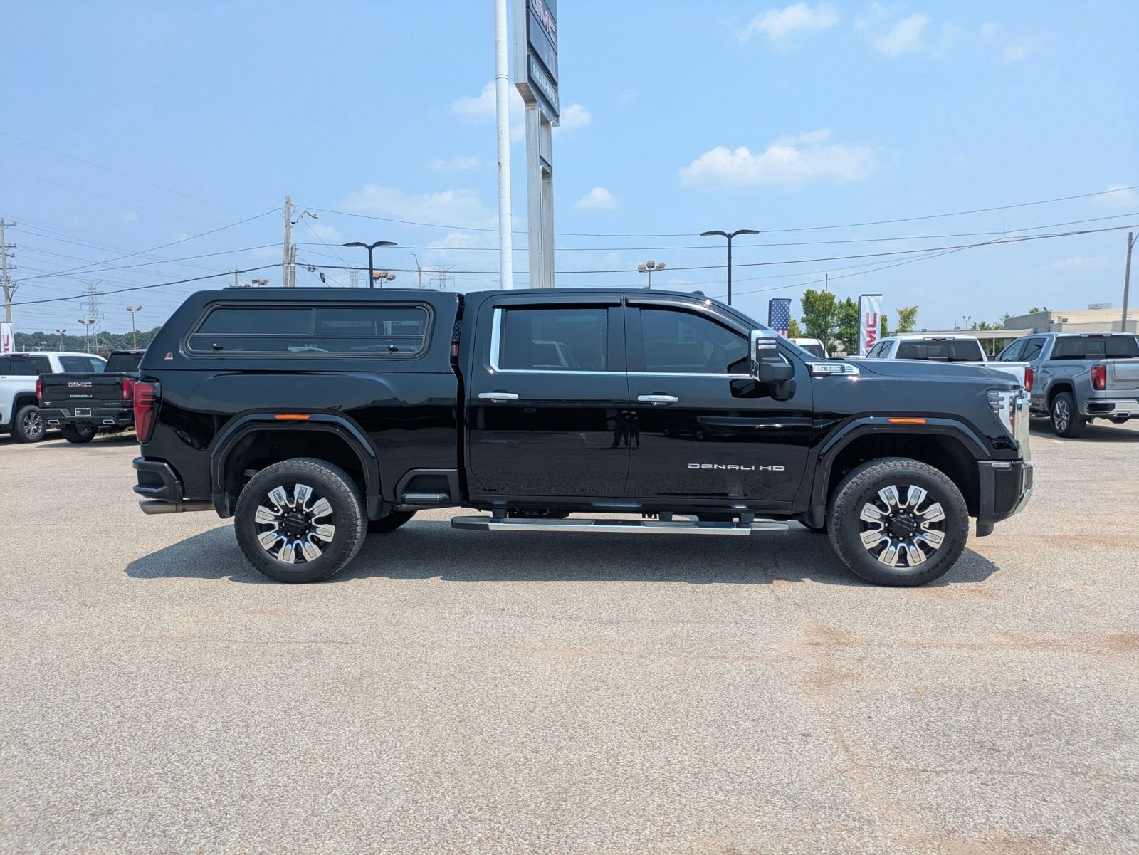 2025 GMC Sierra 2500 HD Denali