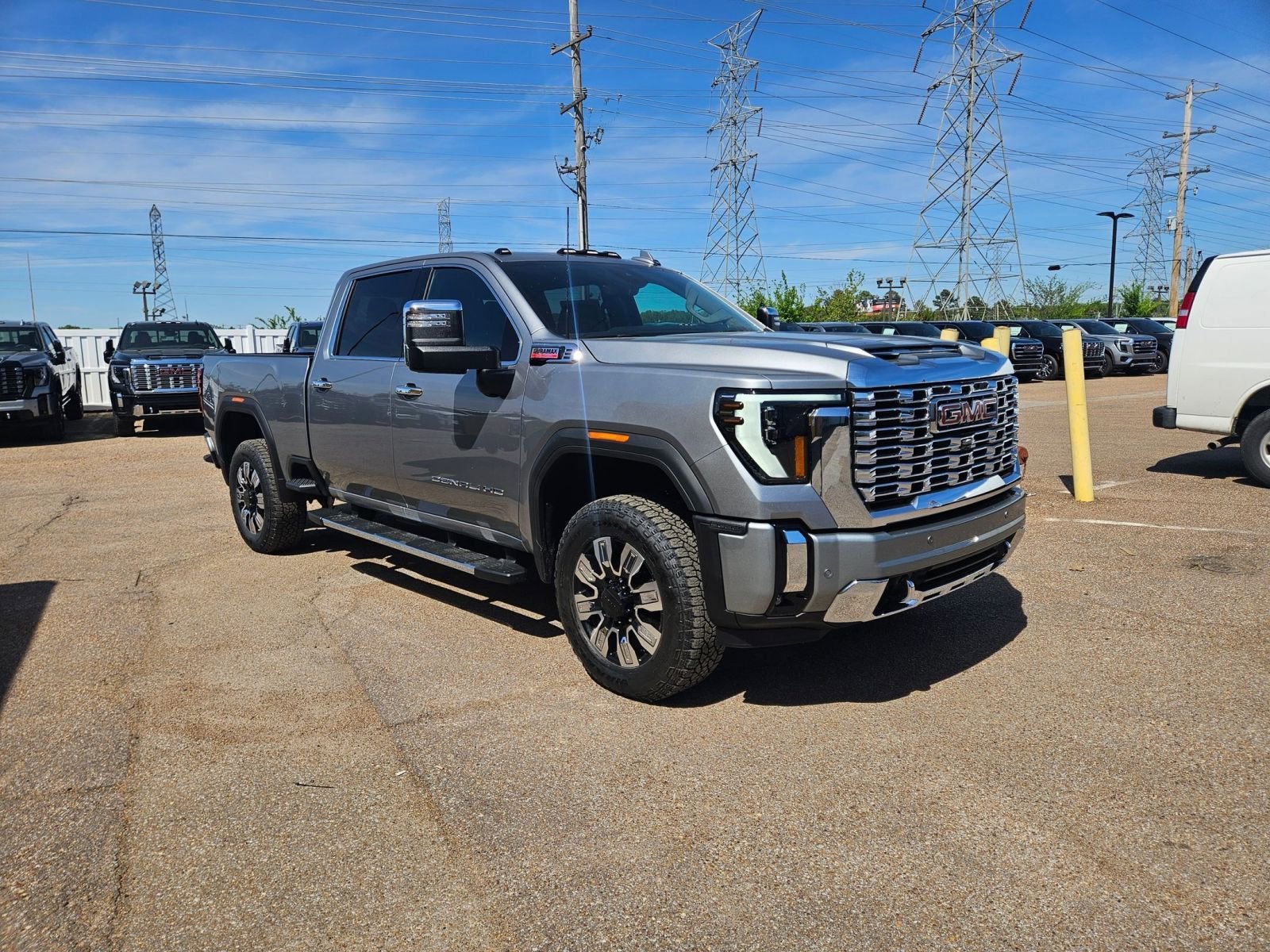 2026 GMC Sierra 2500 HD Denali