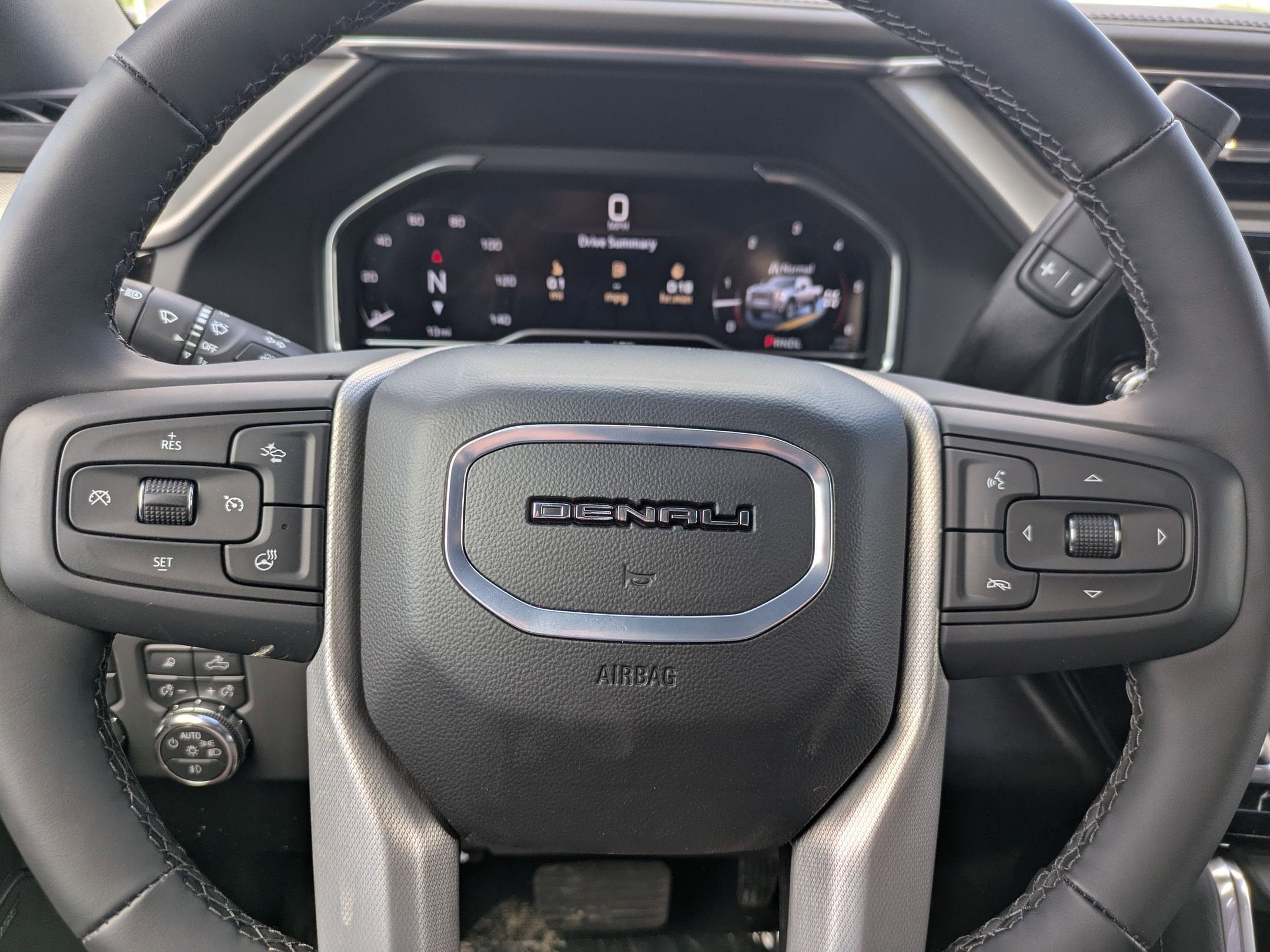 2025 GMC Sierra 2500 HD Denali