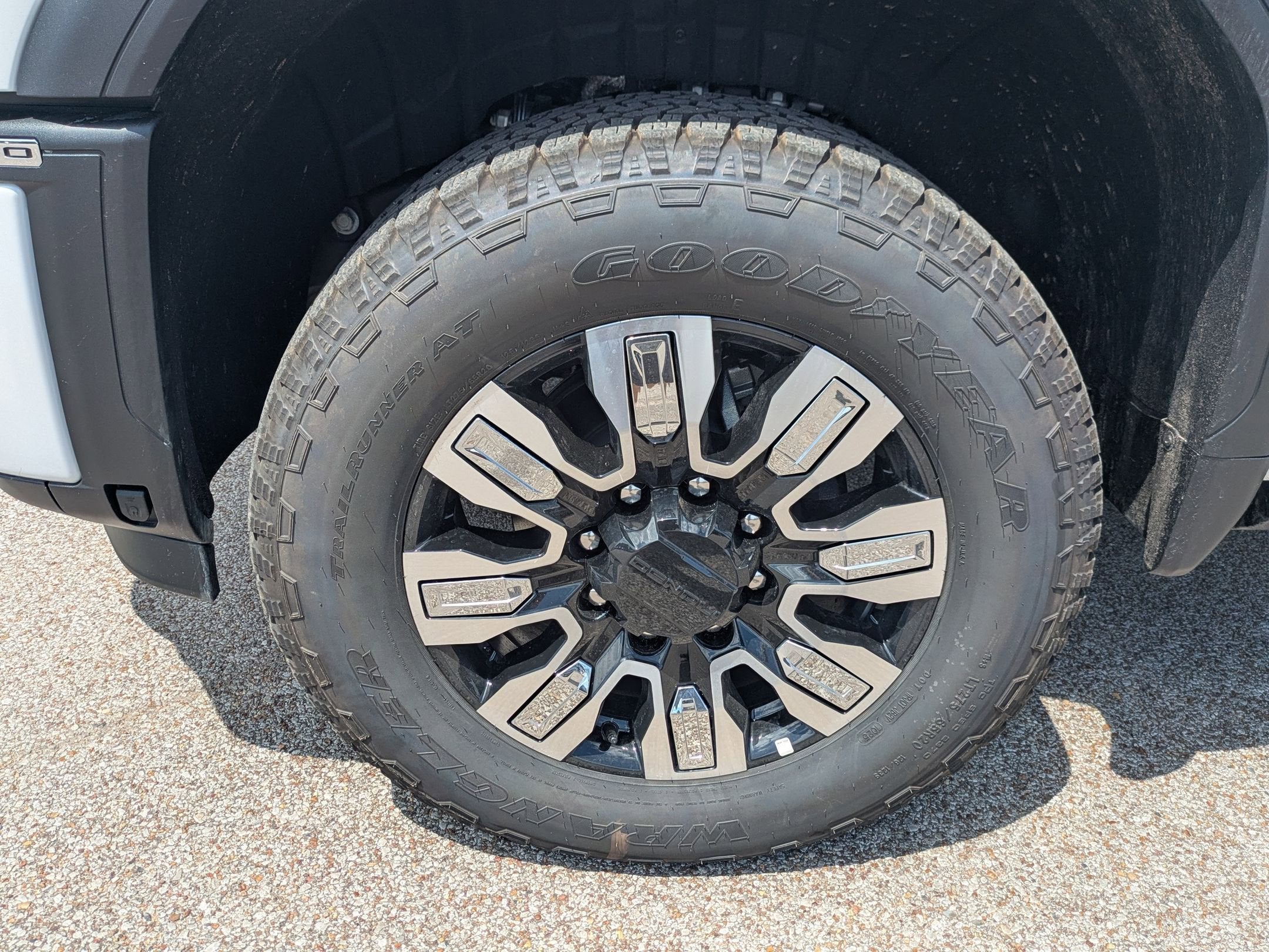 2025 GMC Sierra 2500 HD Denali